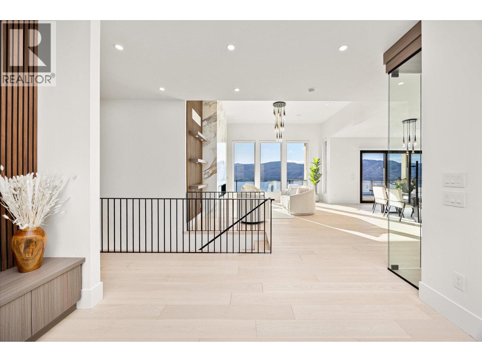 1343 Vineyard Drive