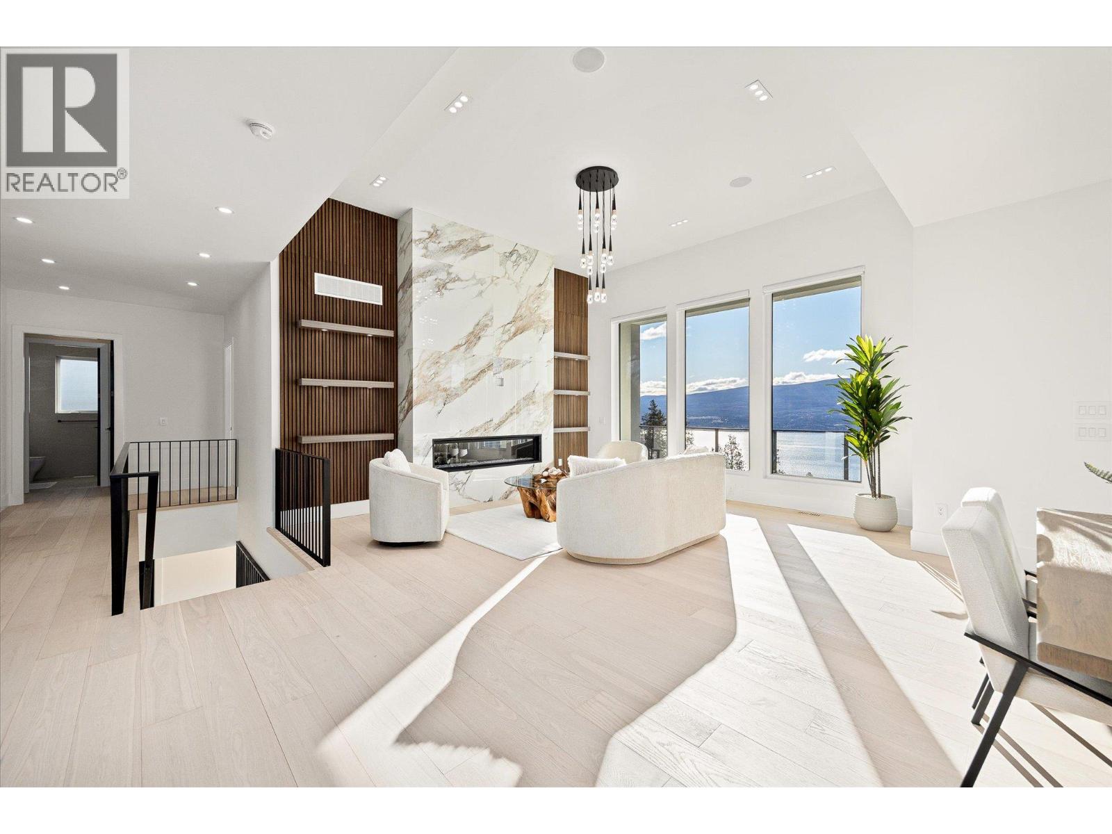 1343 Vineyard Drive