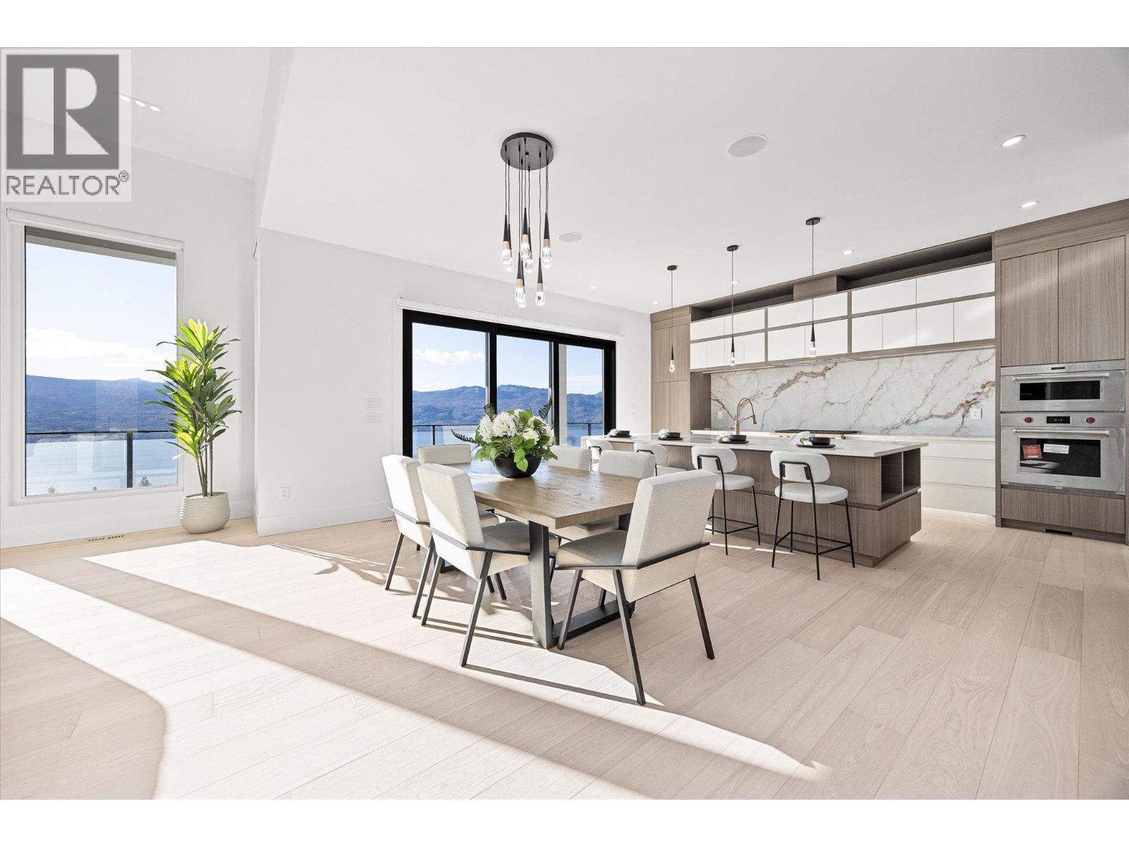1343 Vineyard Drive