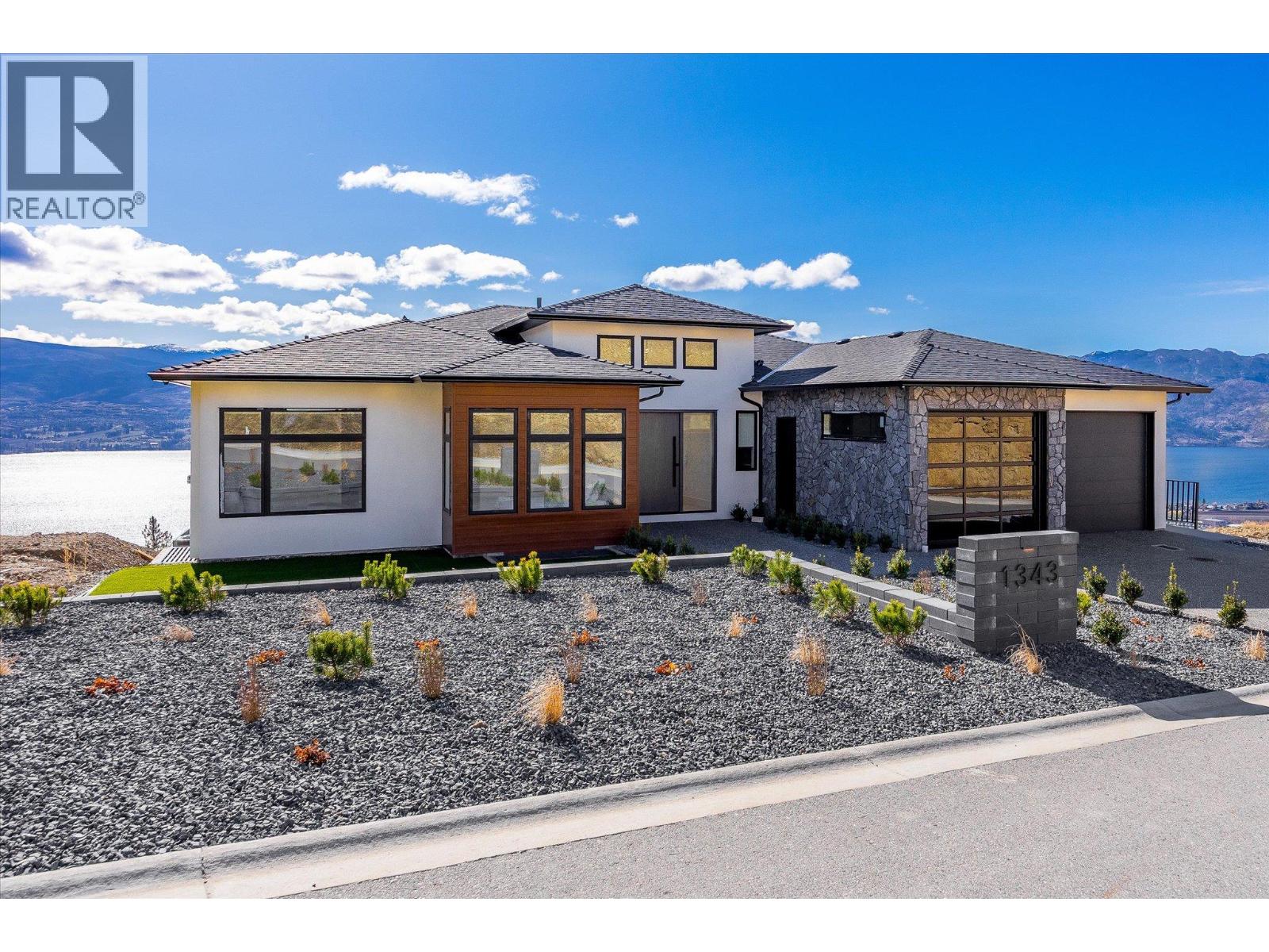 1343 Vineyard Drive