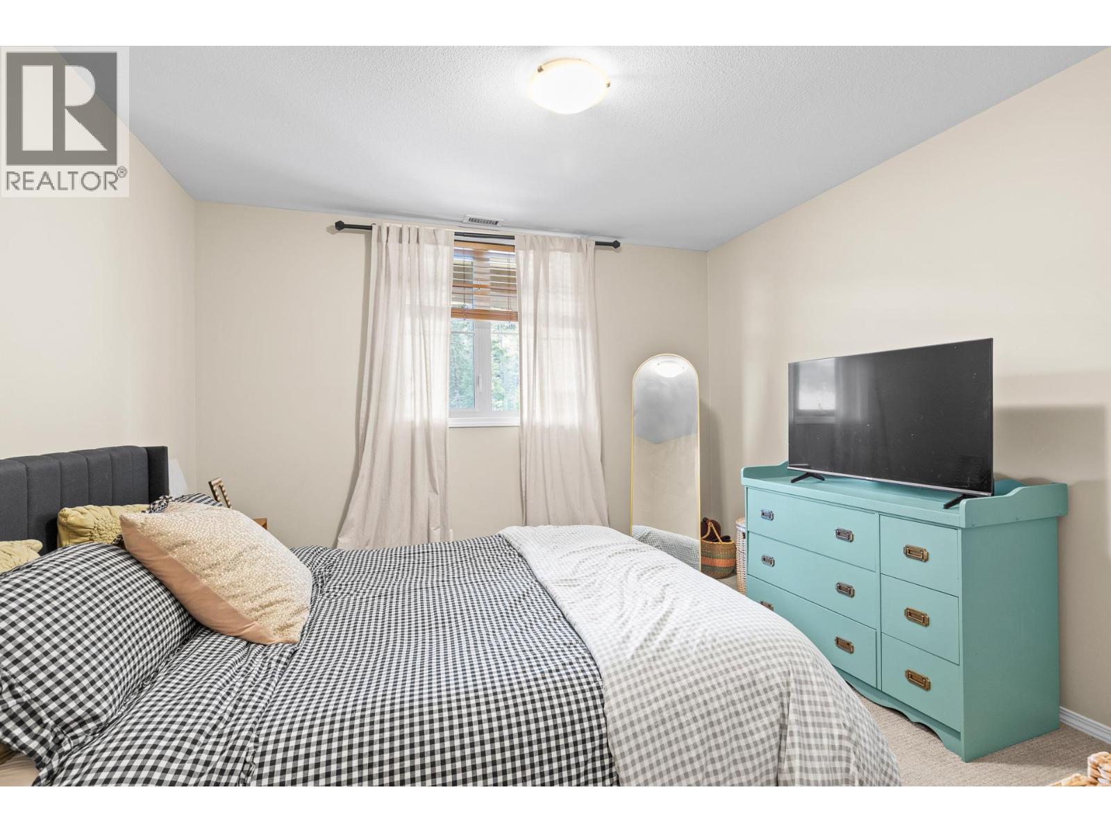 1875 Country Club Drive Unit# 1413