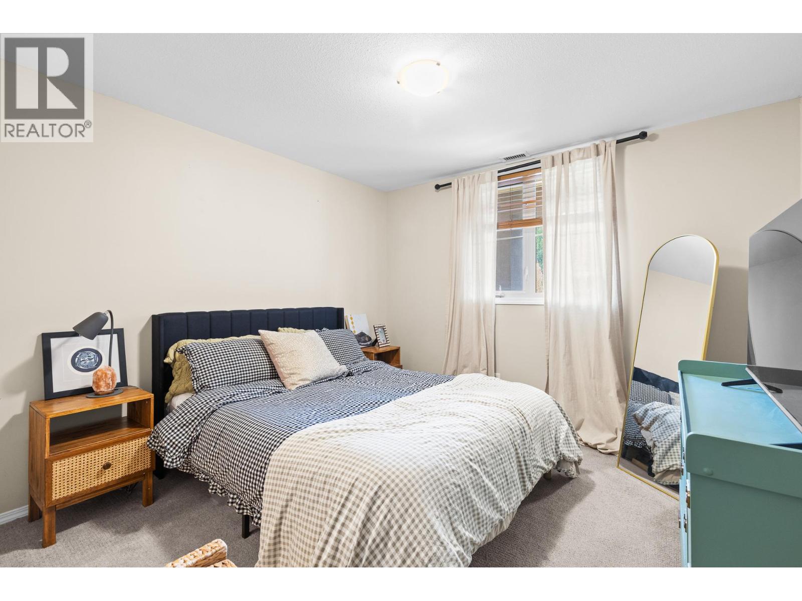 1875 Country Club Drive Unit# 1413