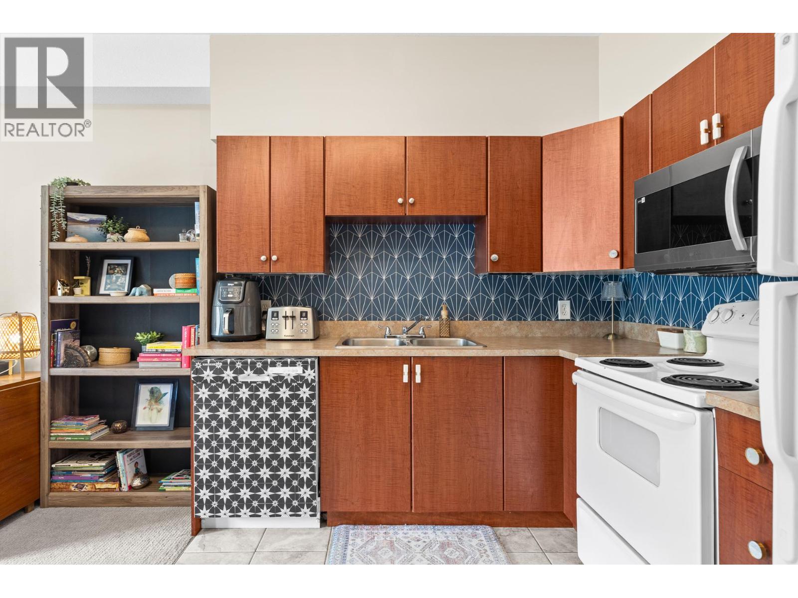 1875 Country Club Drive Unit# 1413