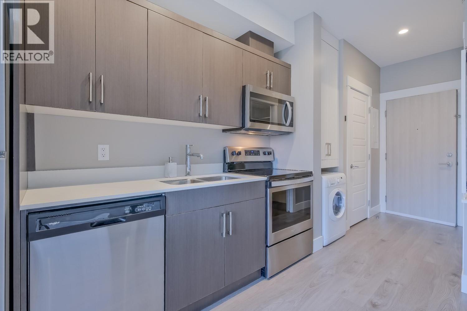 925 Leon Avenue Unit# 614