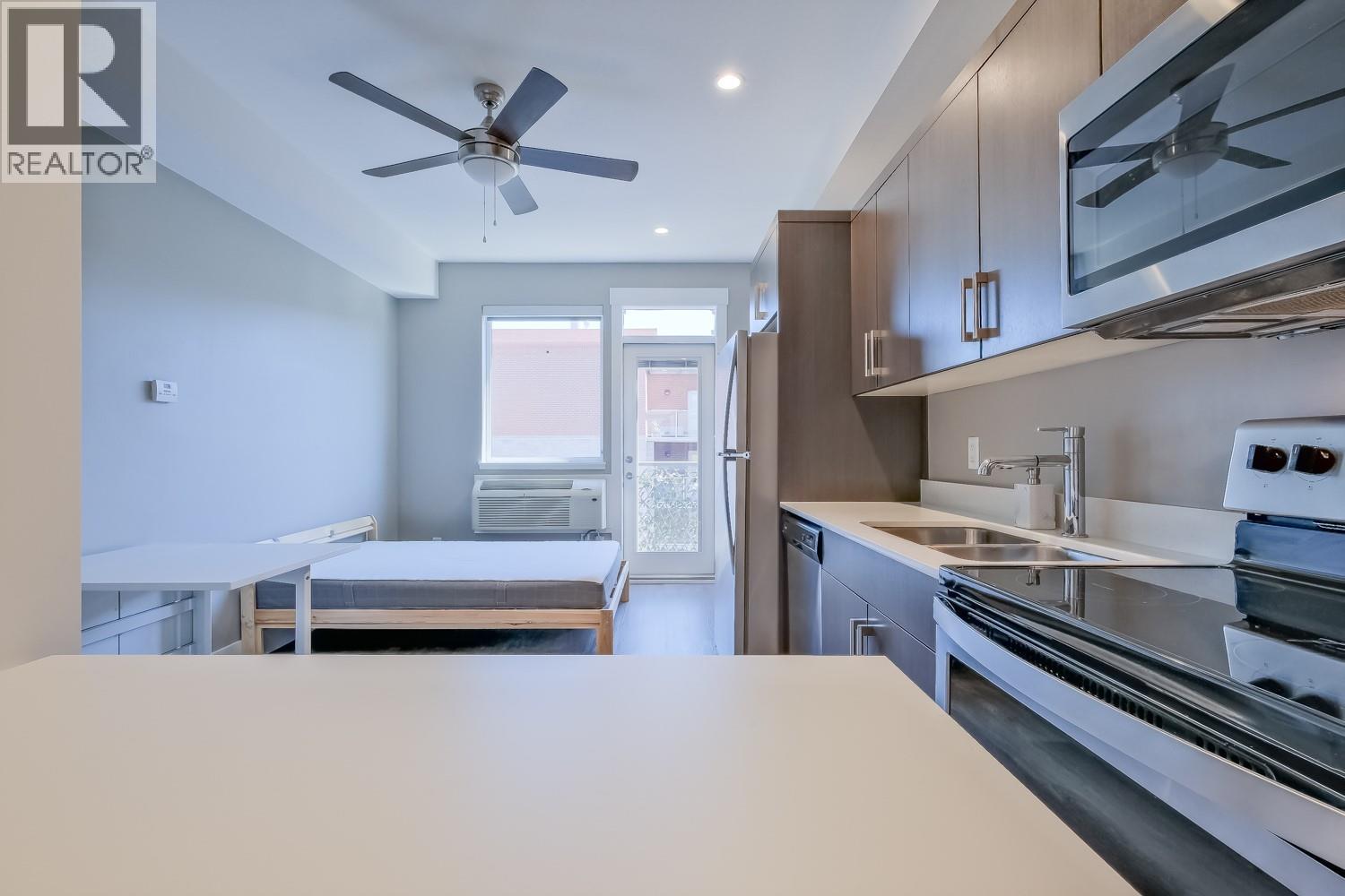 925 Leon Avenue Unit# 614