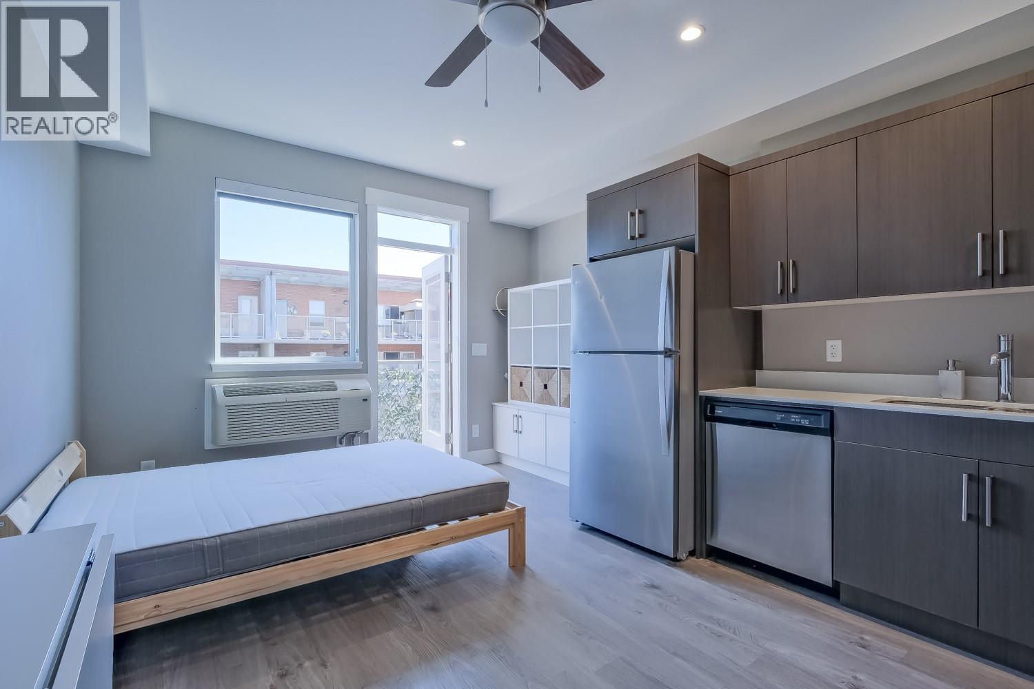 925 Leon Avenue Unit# 614