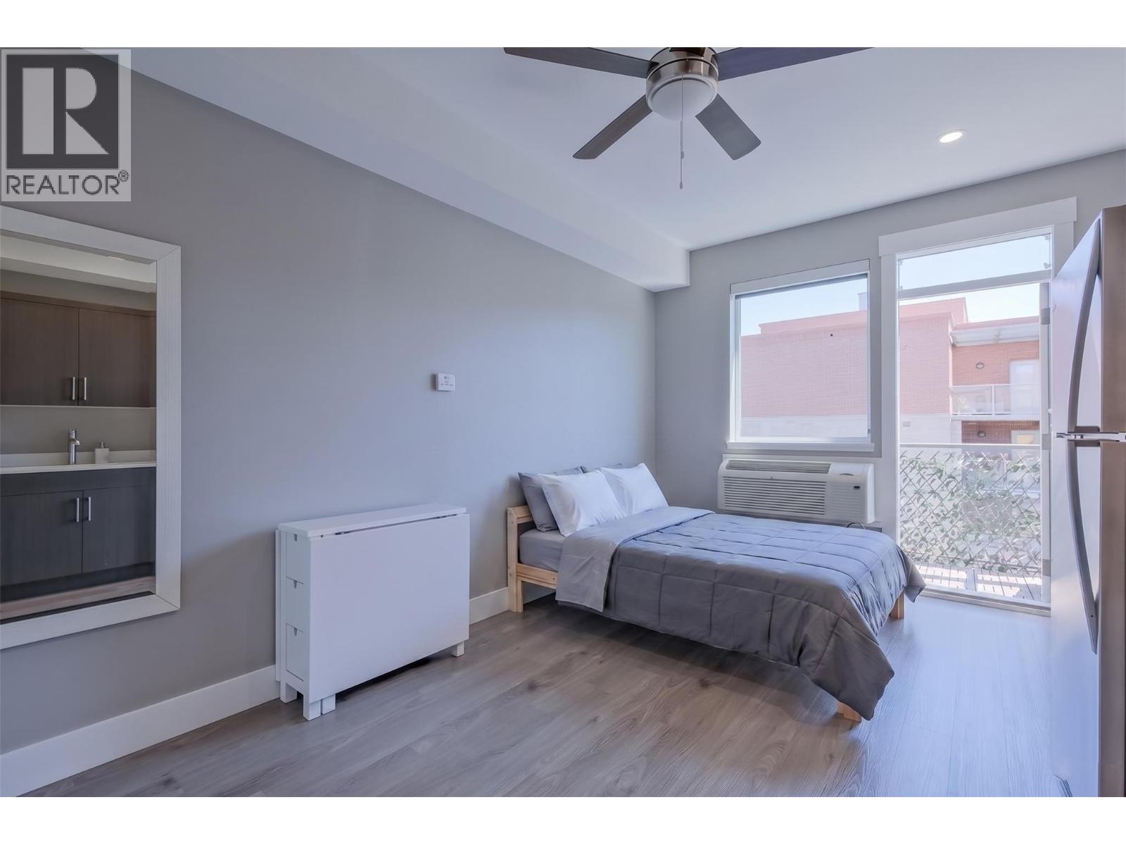 925 Leon Avenue Unit# 614