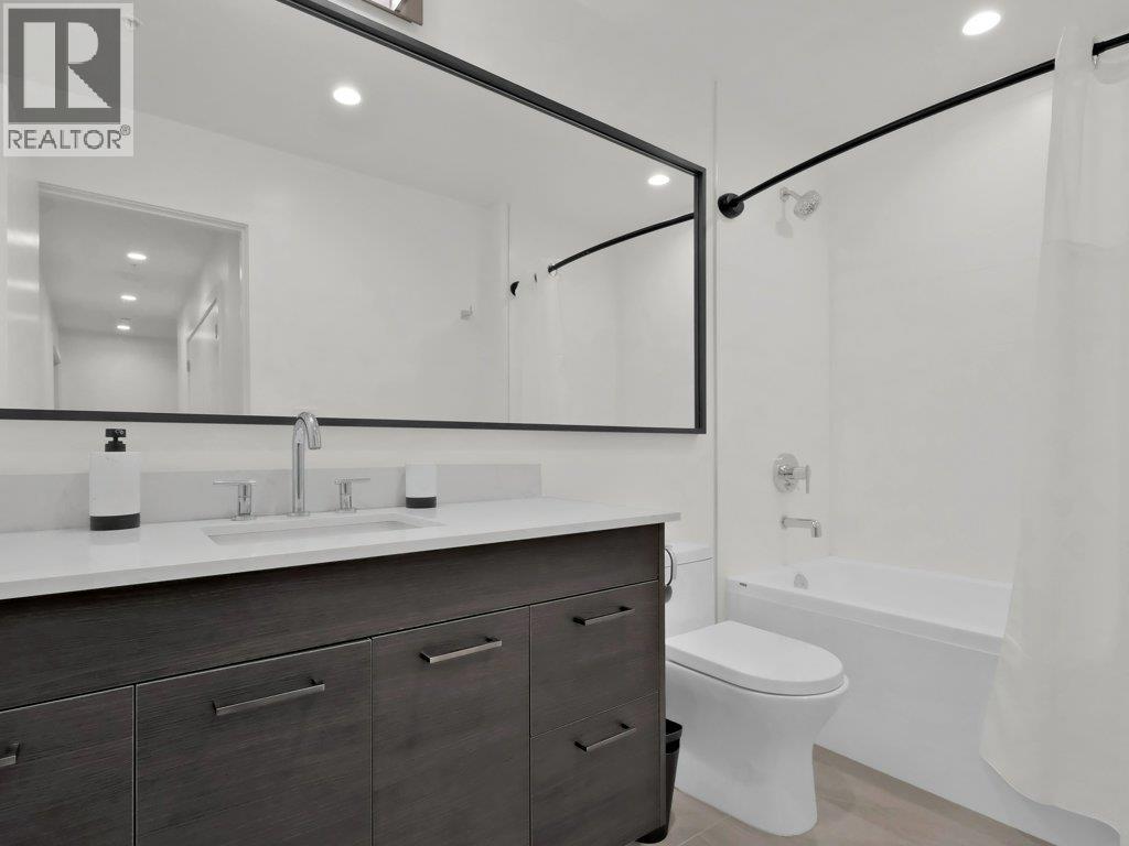 1191 Sunset Drive Unit# 401