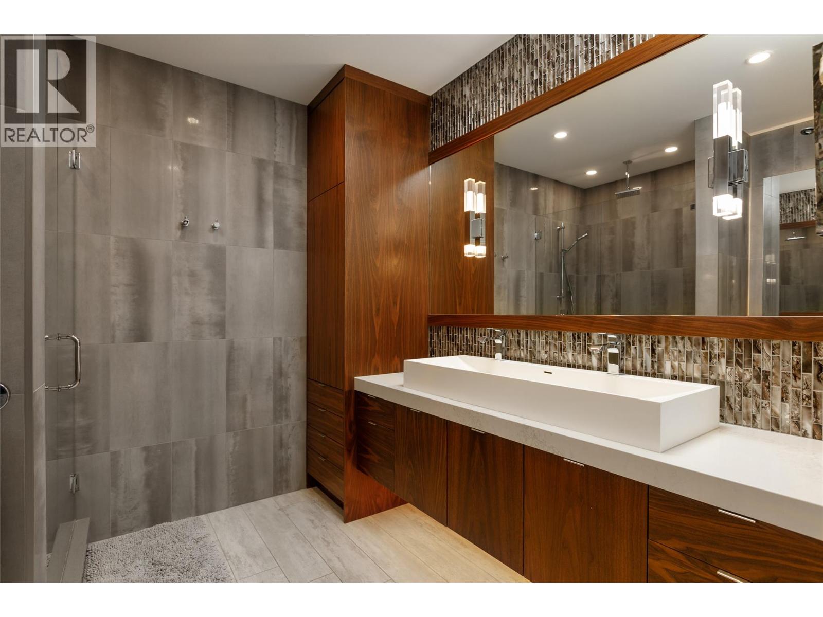 228 Caliburn Court
