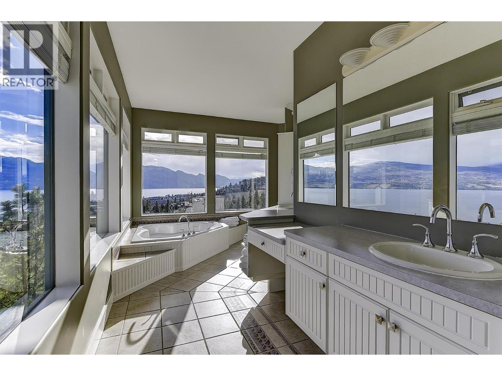 1494 Chardonnay Place