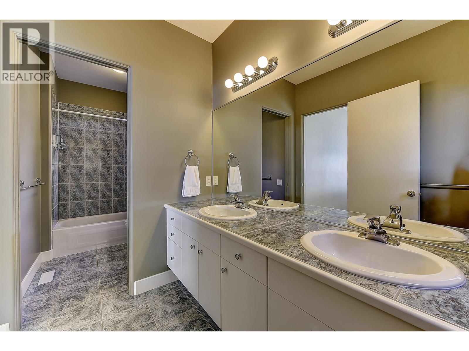 1494 Chardonnay Place