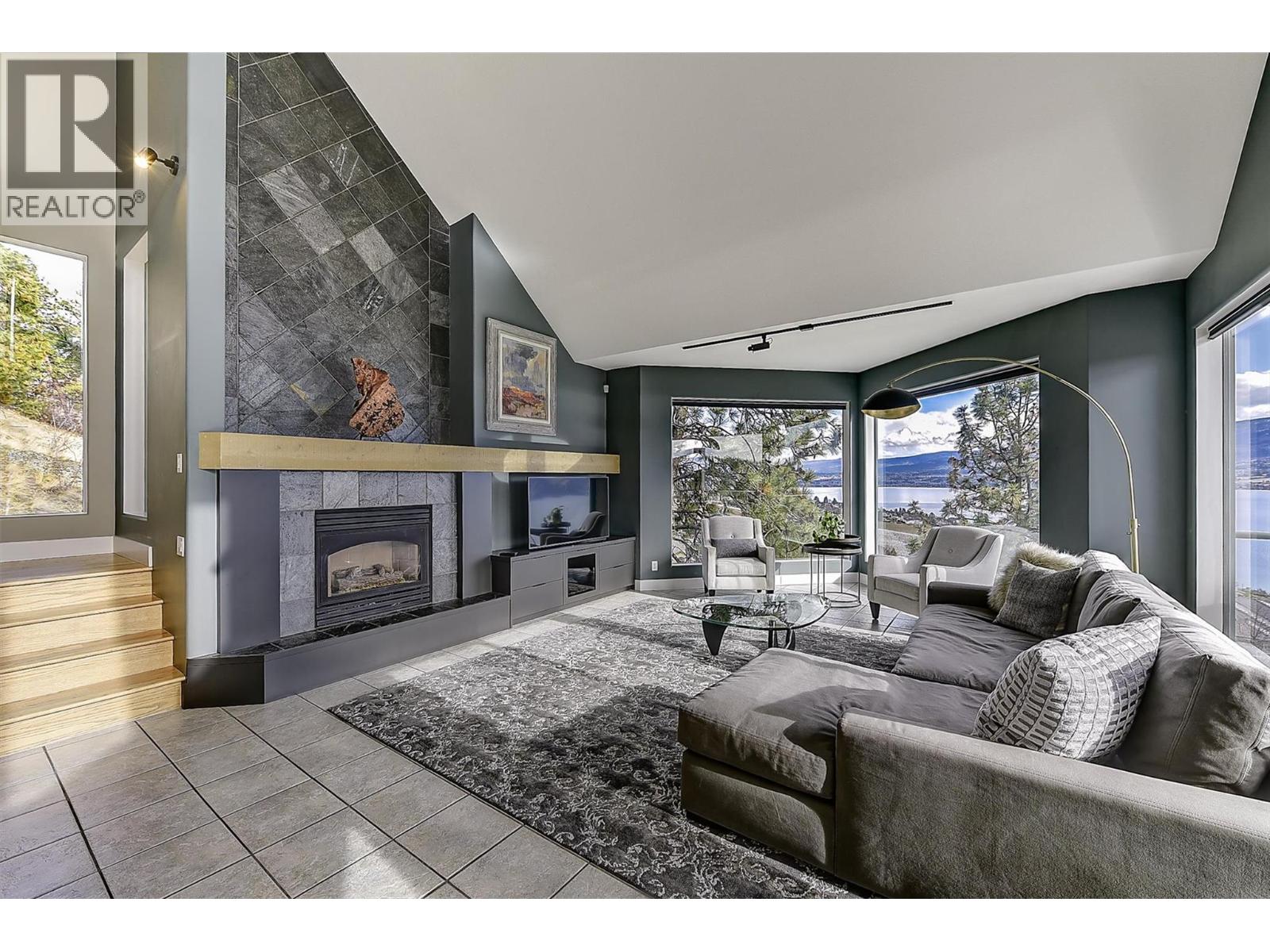 1494 Chardonnay Place