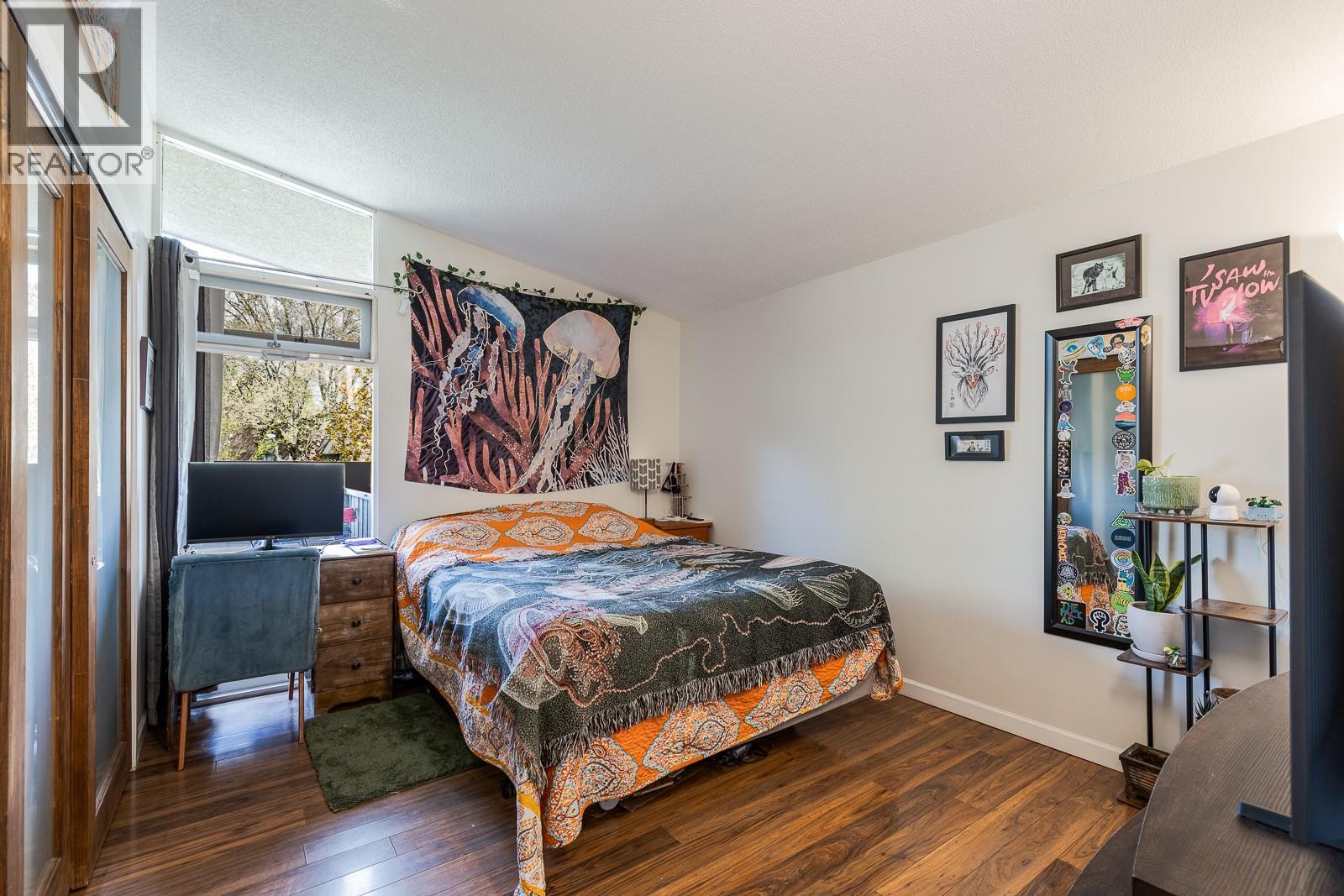 353 Boyce Crescent Unit# 11
