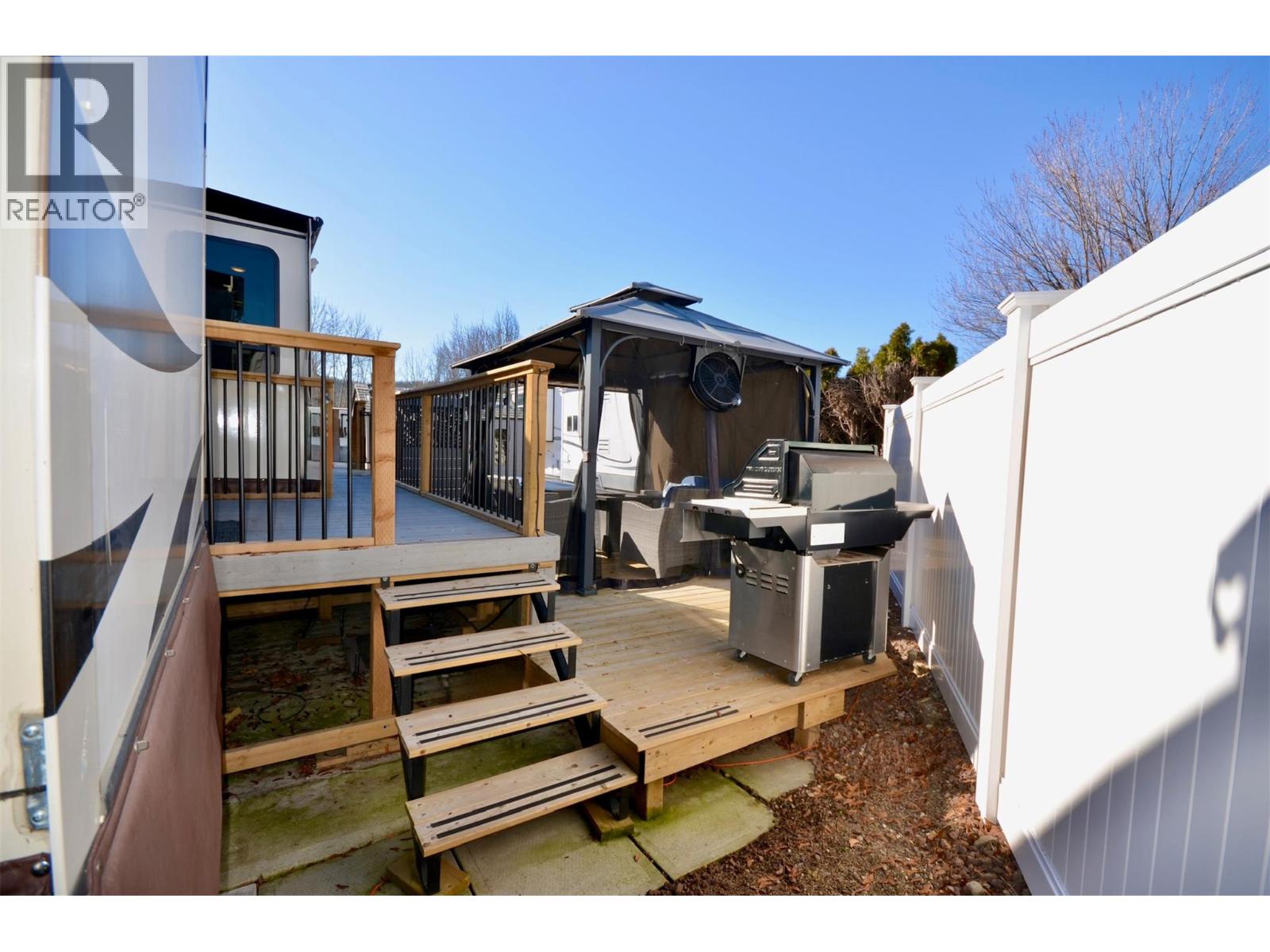 415 Commonwealth Road Unit# 573