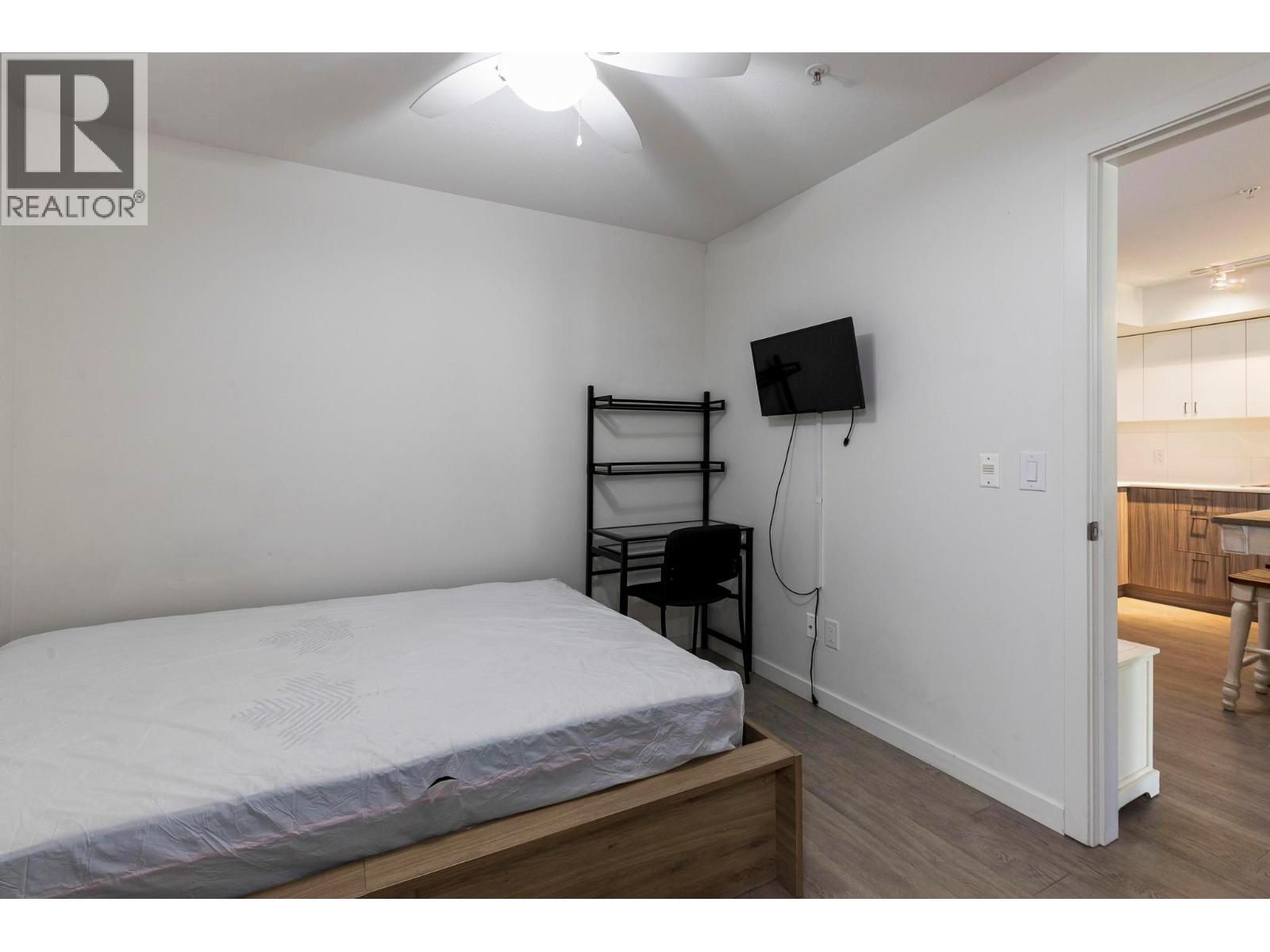 725 Academy Way Unit# 211
