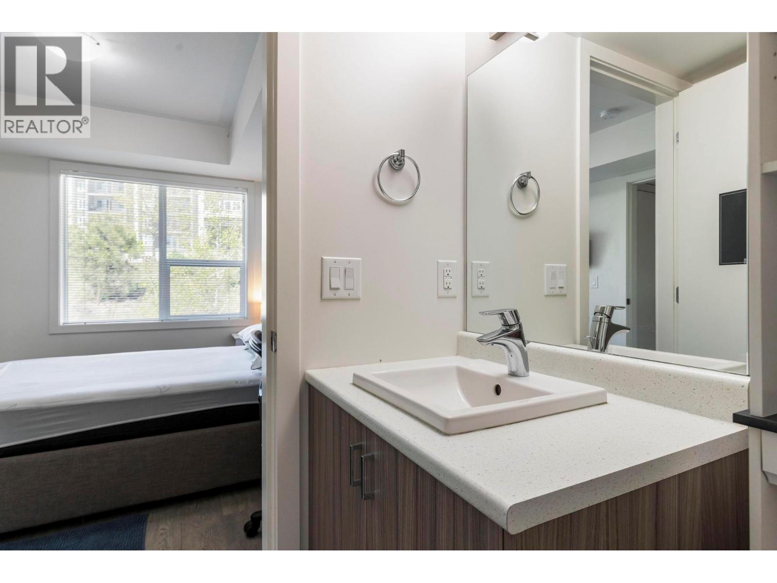725 Academy Way Unit# 211