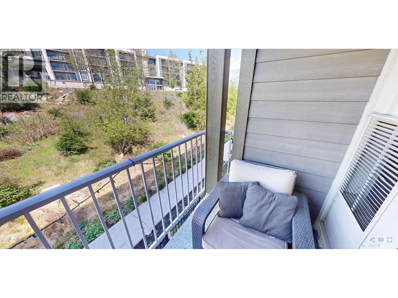 725 Academy Way Unit# 211