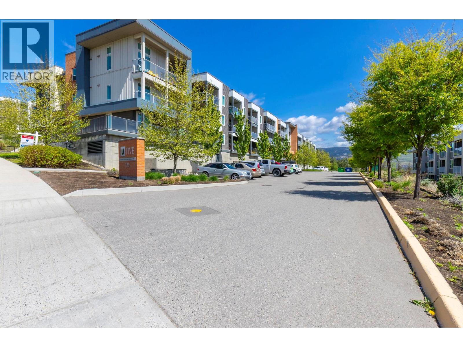 725 Academy Way Unit# 211