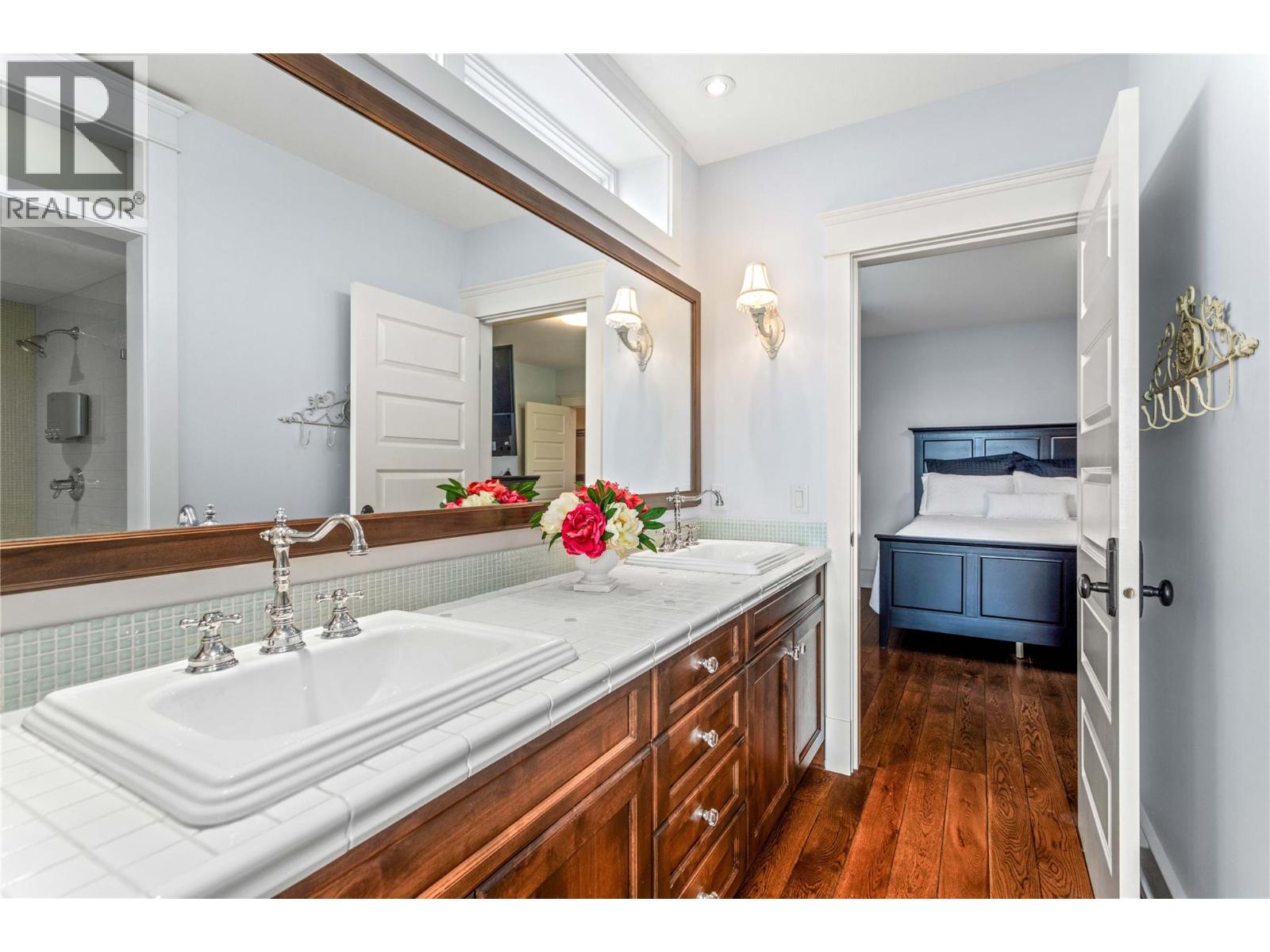 1173 Parkbluff Lane
