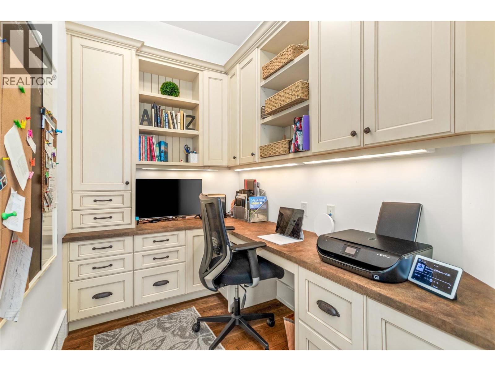 1173 Parkbluff Lane