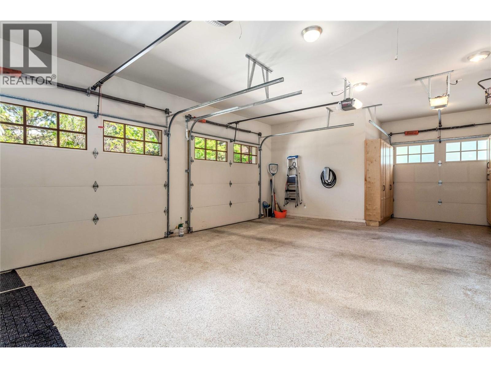 1173 Parkbluff Lane