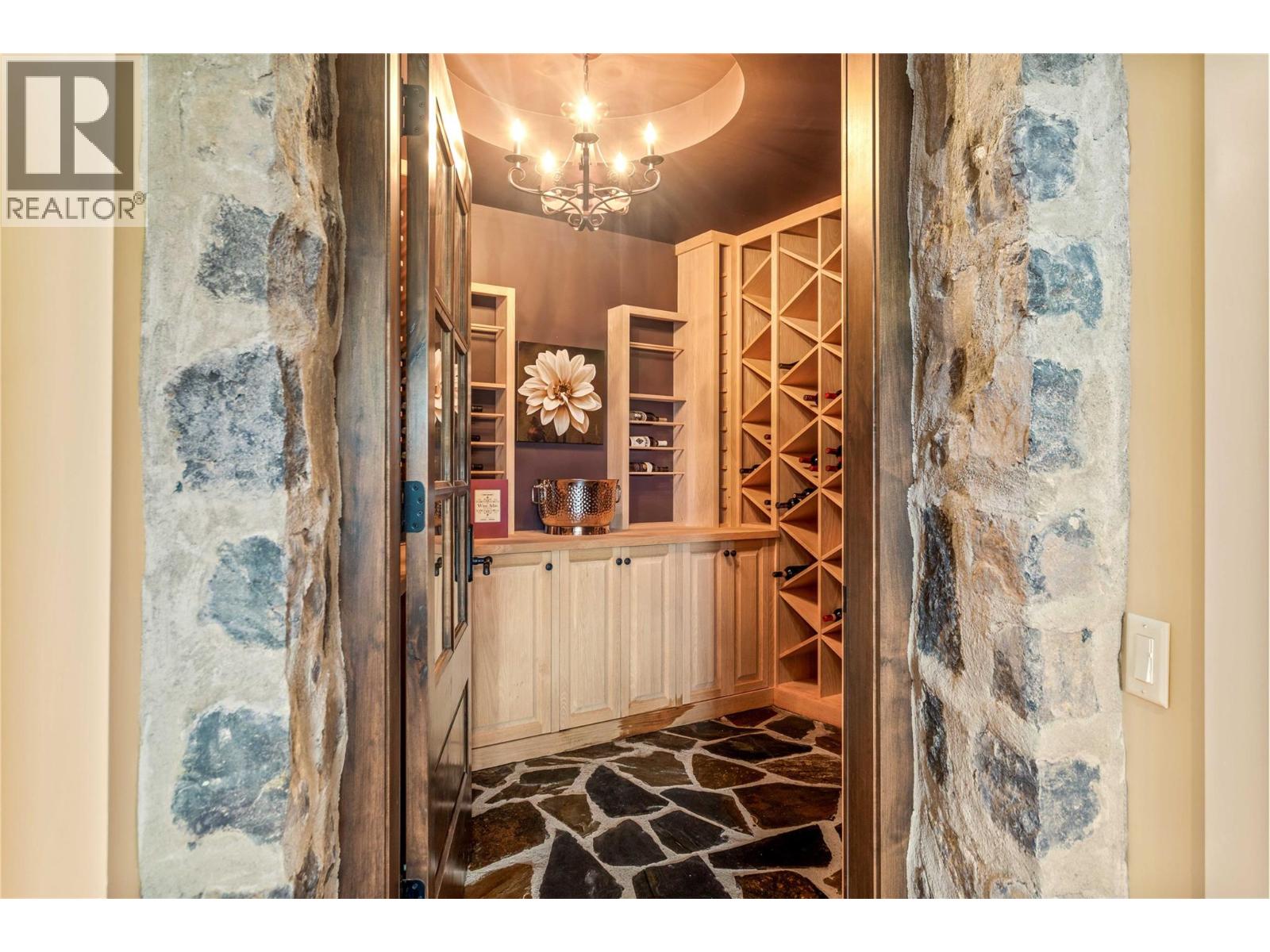 1173 Parkbluff Lane