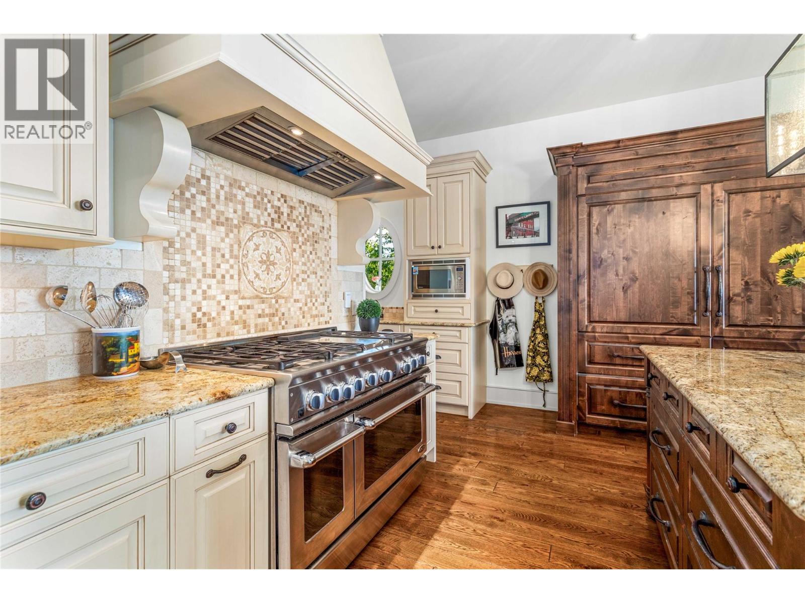 1173 Parkbluff Lane