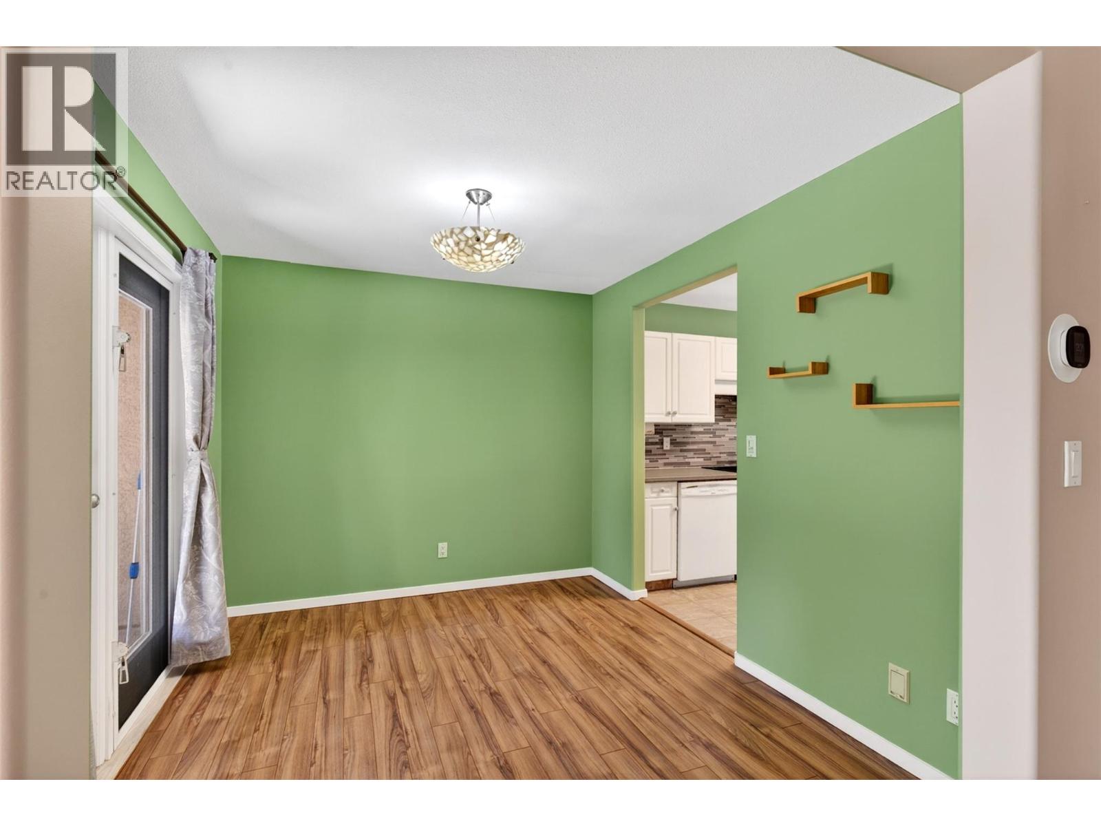 321 Whitman Road Unit# 106