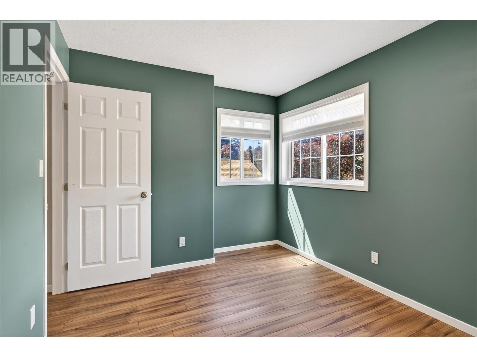 321 Whitman Road Unit# 106