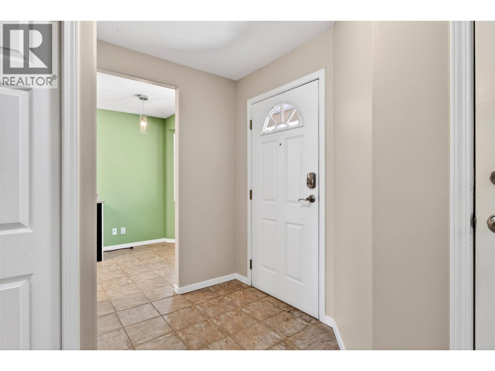 321 Whitman Road Unit# 106