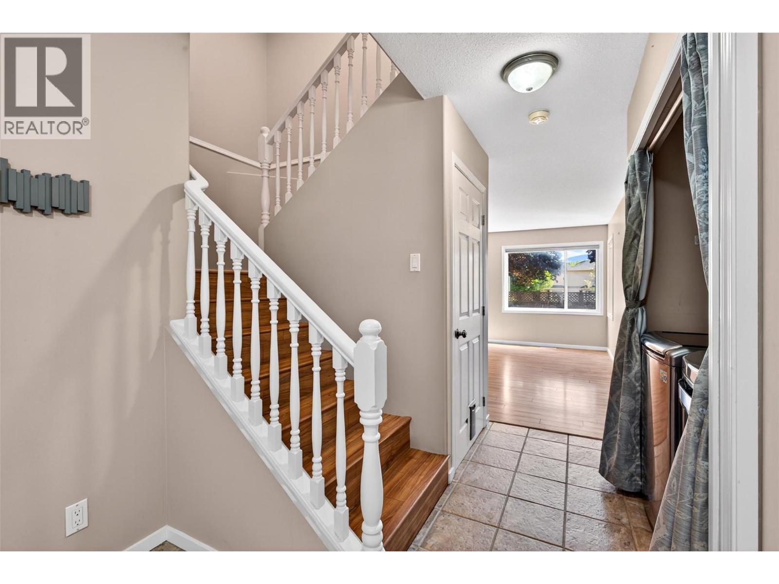 321 Whitman Road Unit# 106