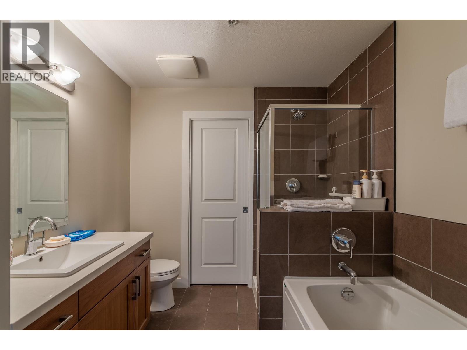 3205 Skyview Lane Unit# 310