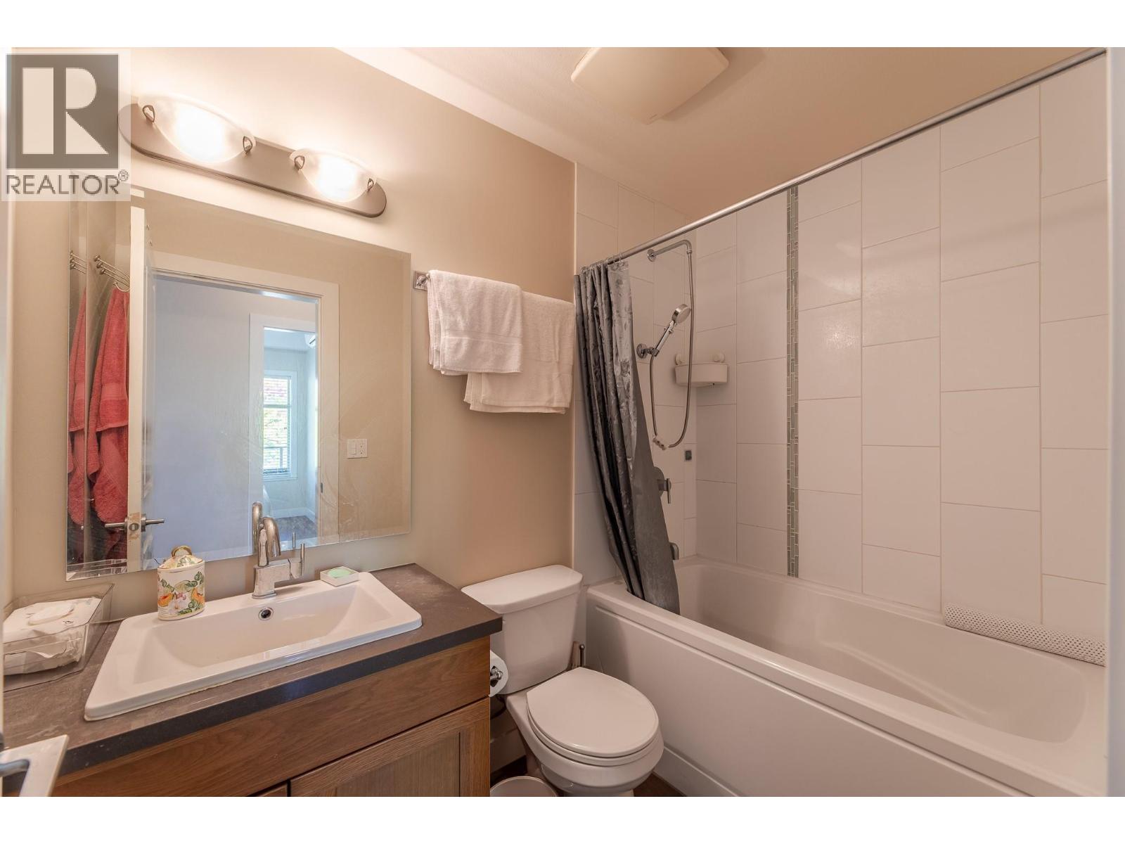 3205 Skyview Lane Unit# 310