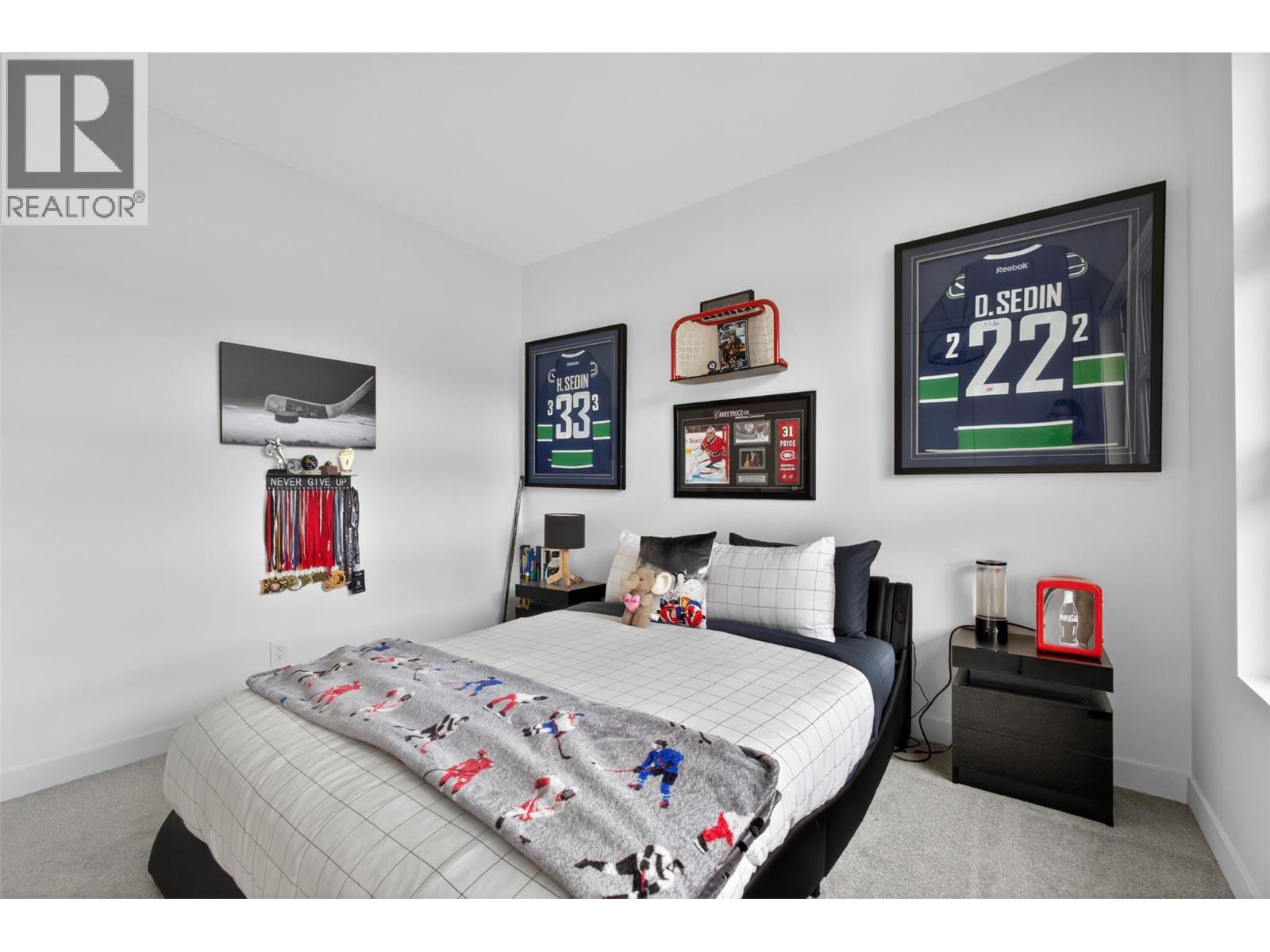 10255 Beacon Hill Drive