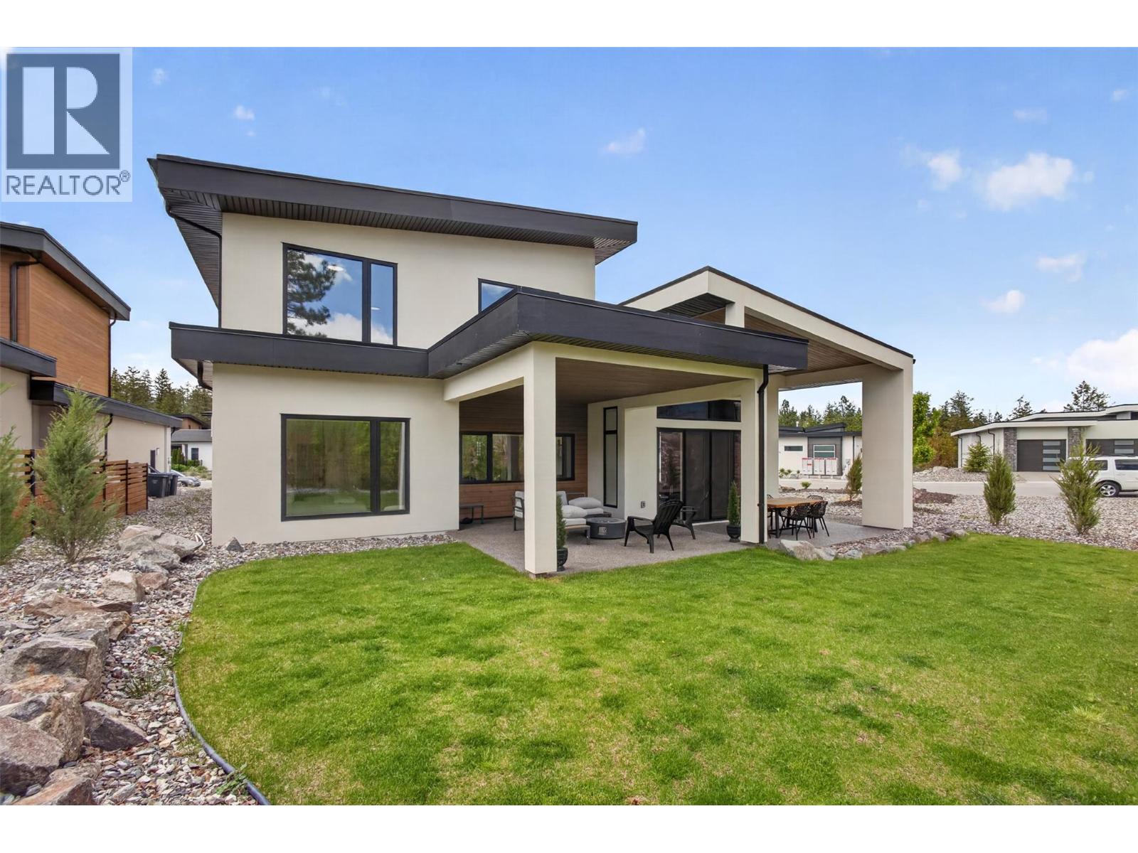 10255 Beacon Hill Drive