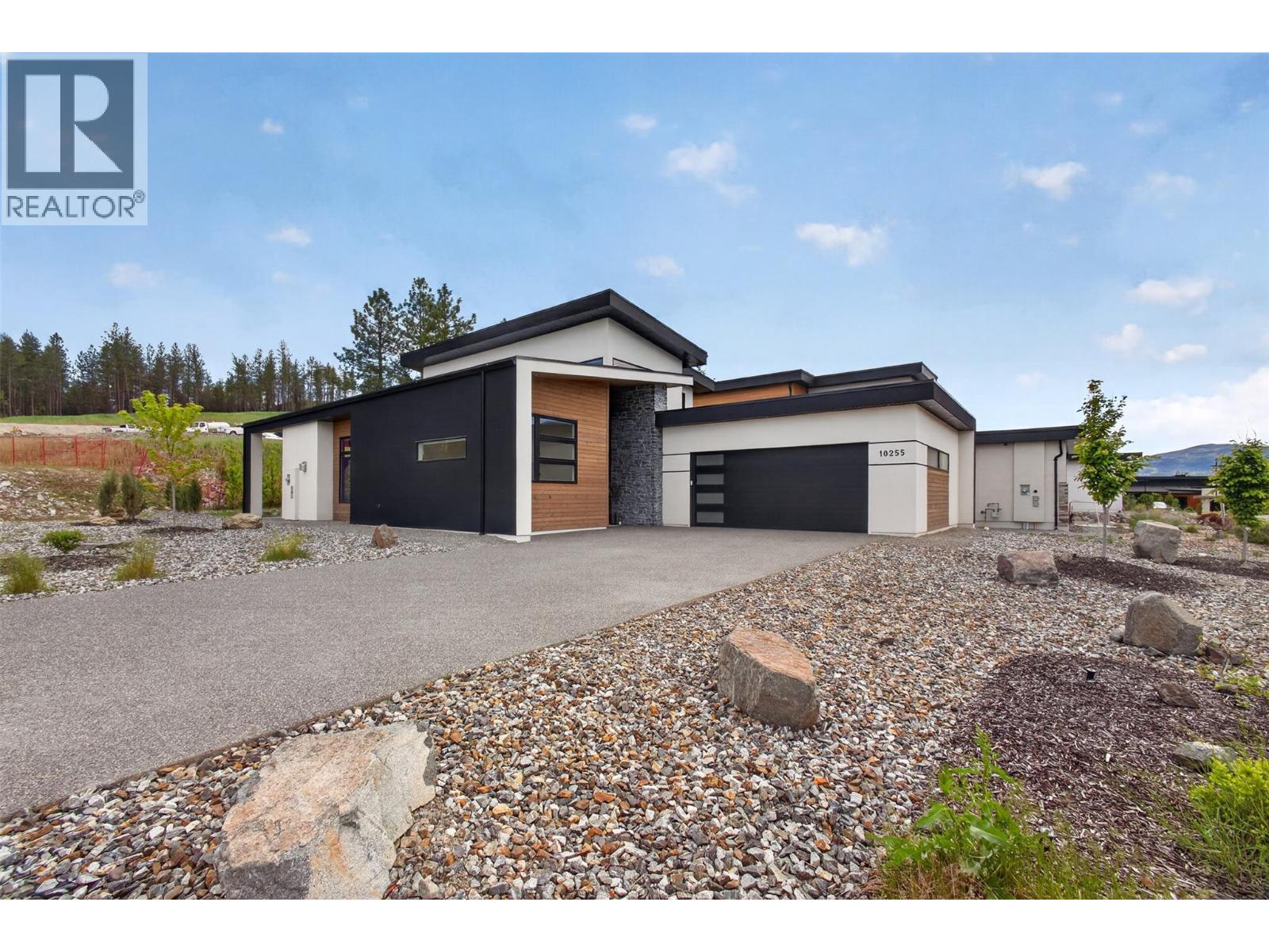 10255 Beacon Hill Drive