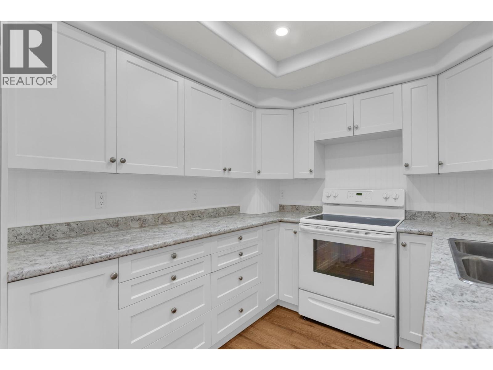 1965 Durnin Road Unit# 111