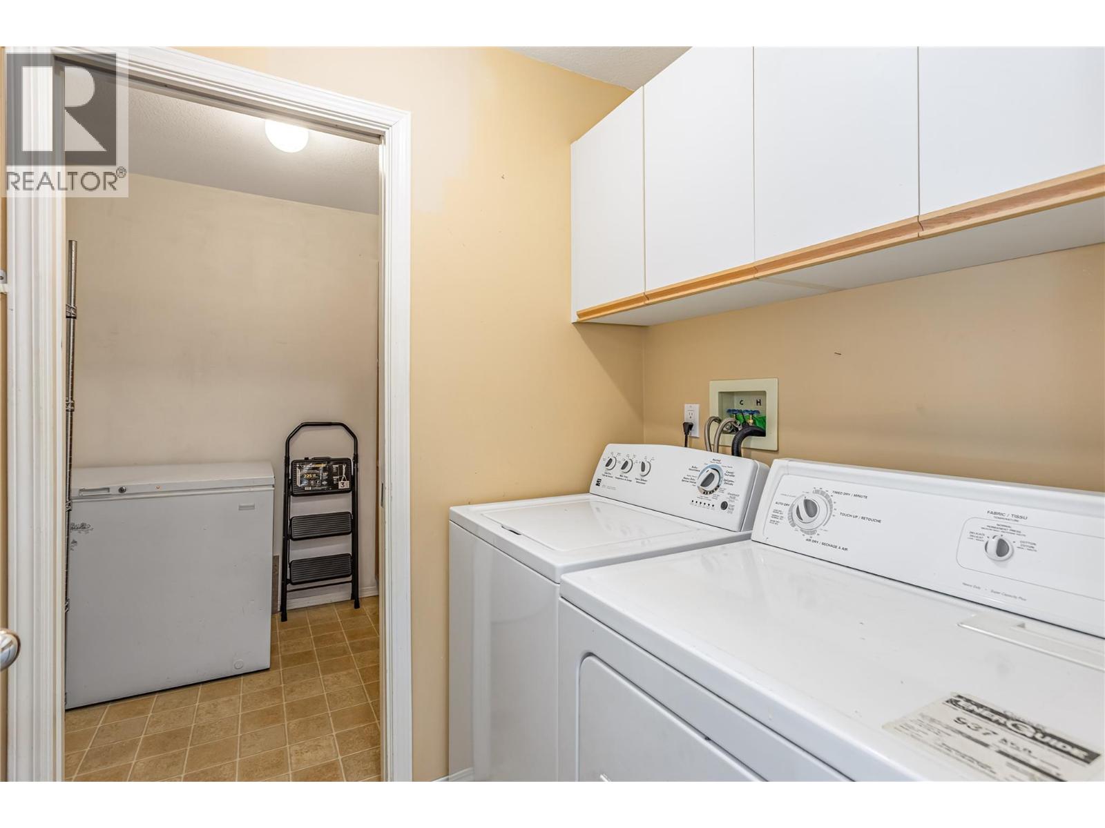1965 Durnin Road Unit# 111