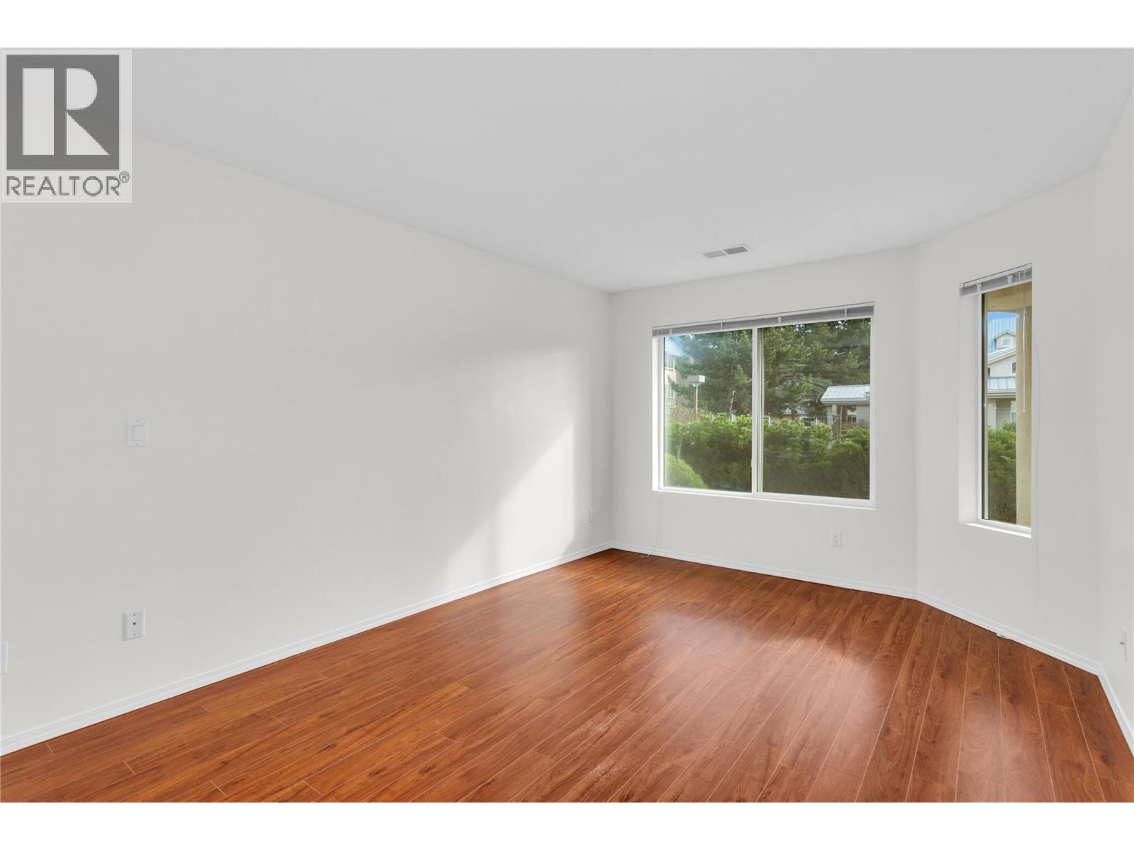 1965 Durnin Road Unit# 111