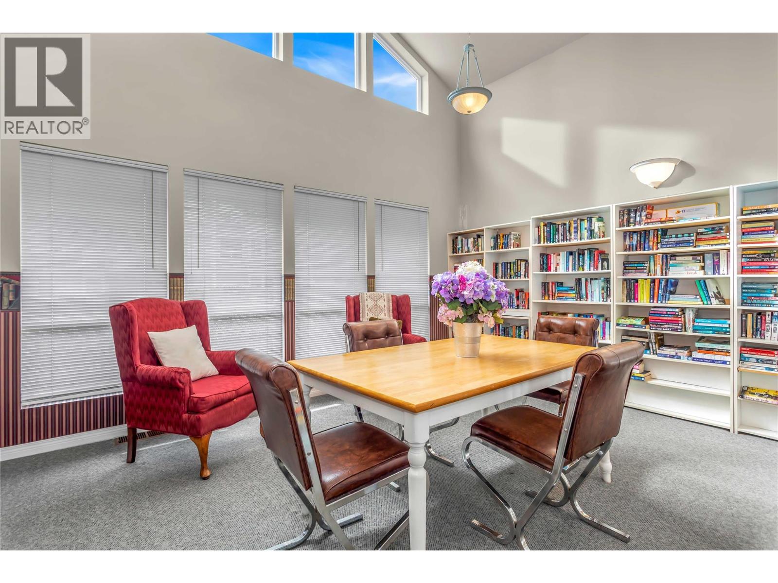 1961 Durnin Road Unit# 104