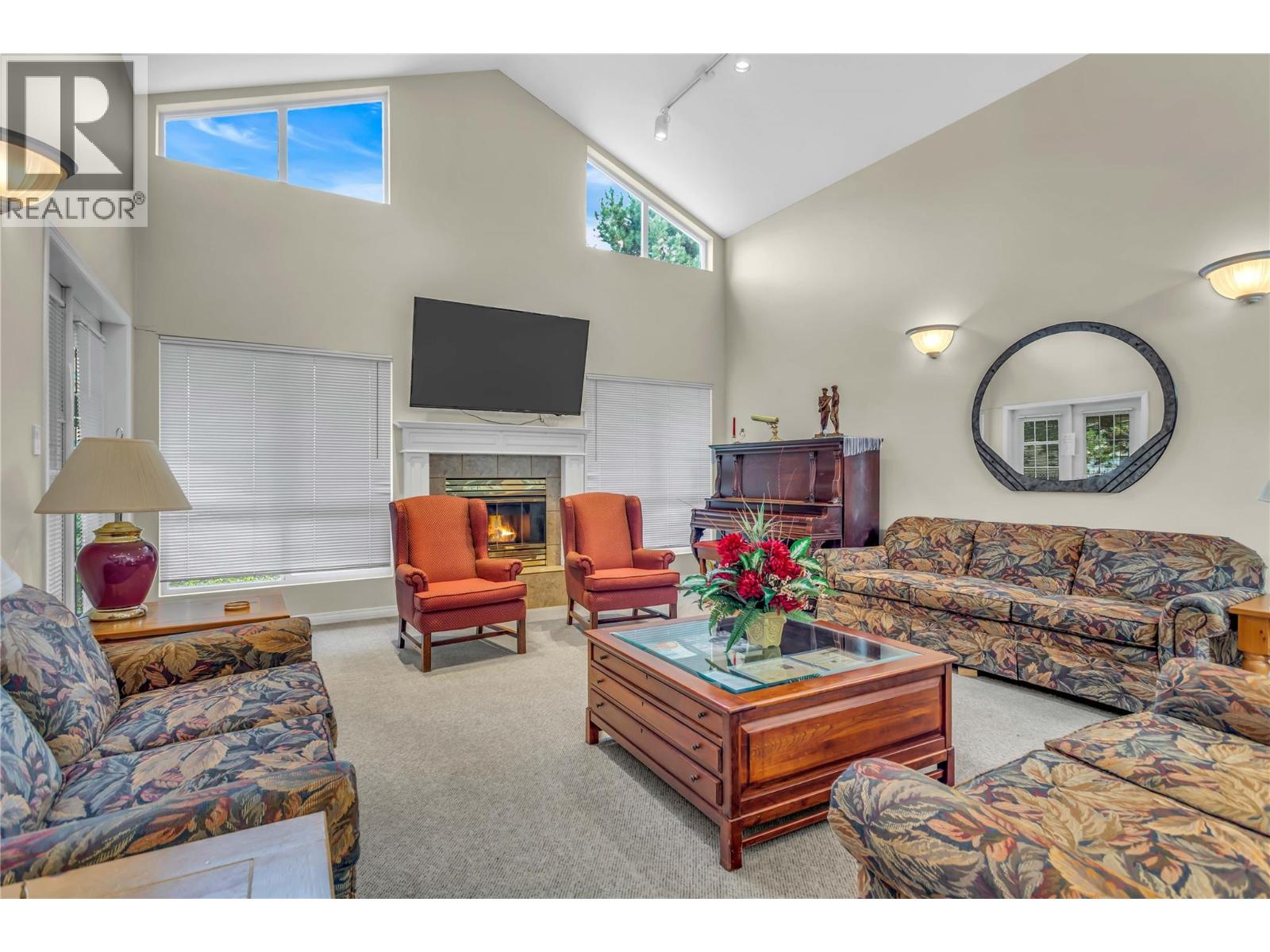 1961 Durnin Road Unit# 104