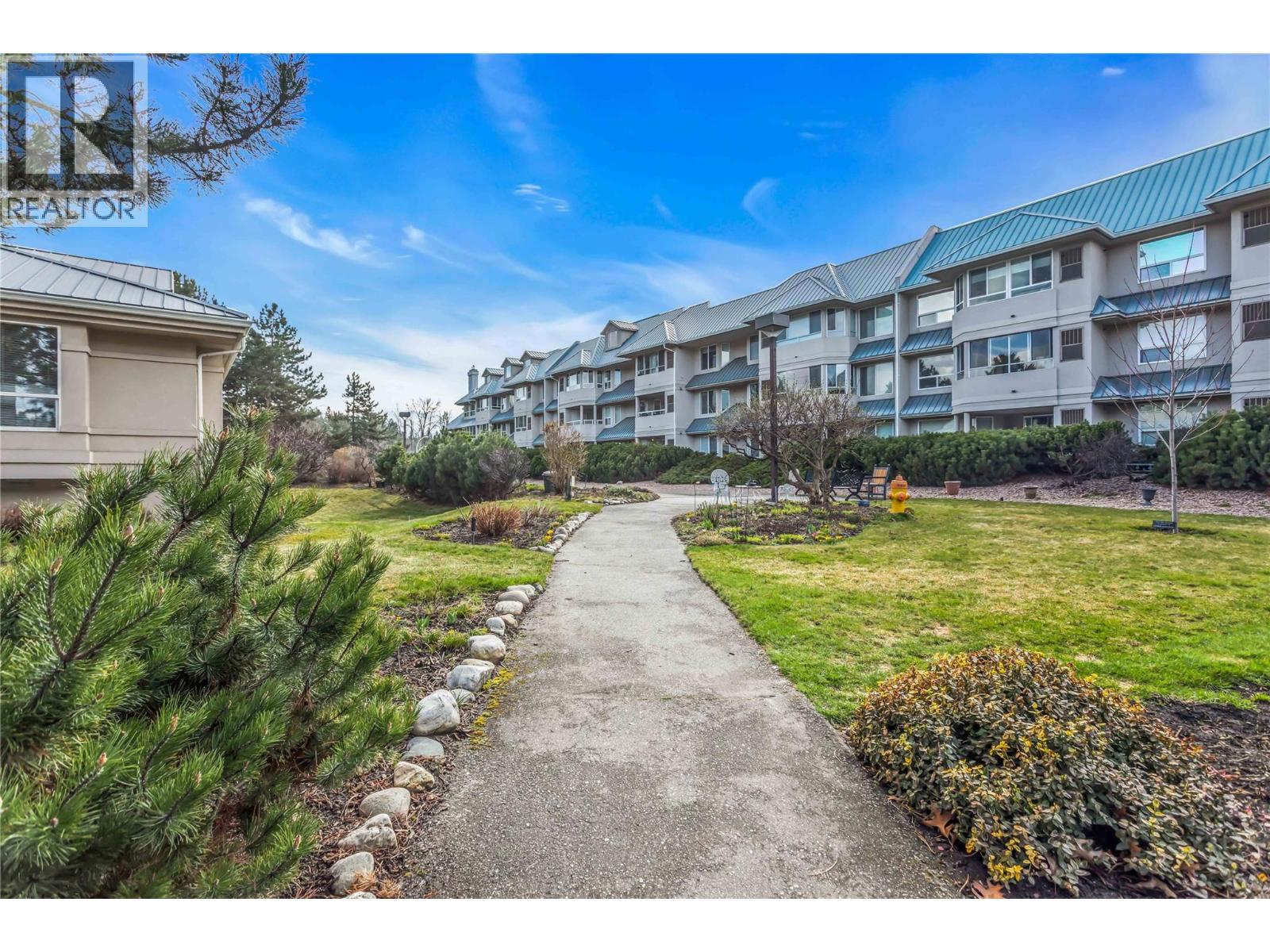 1961 Durnin Road Unit# 104