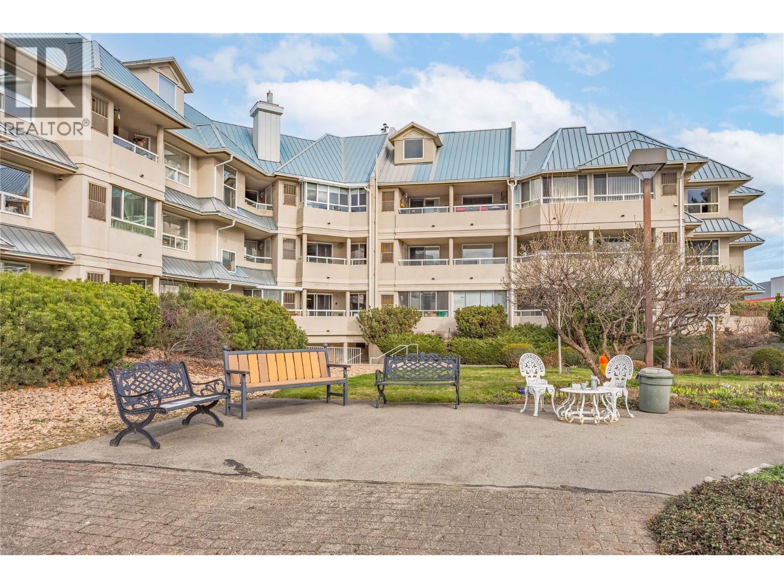1965 Durnin Road Unit# 111