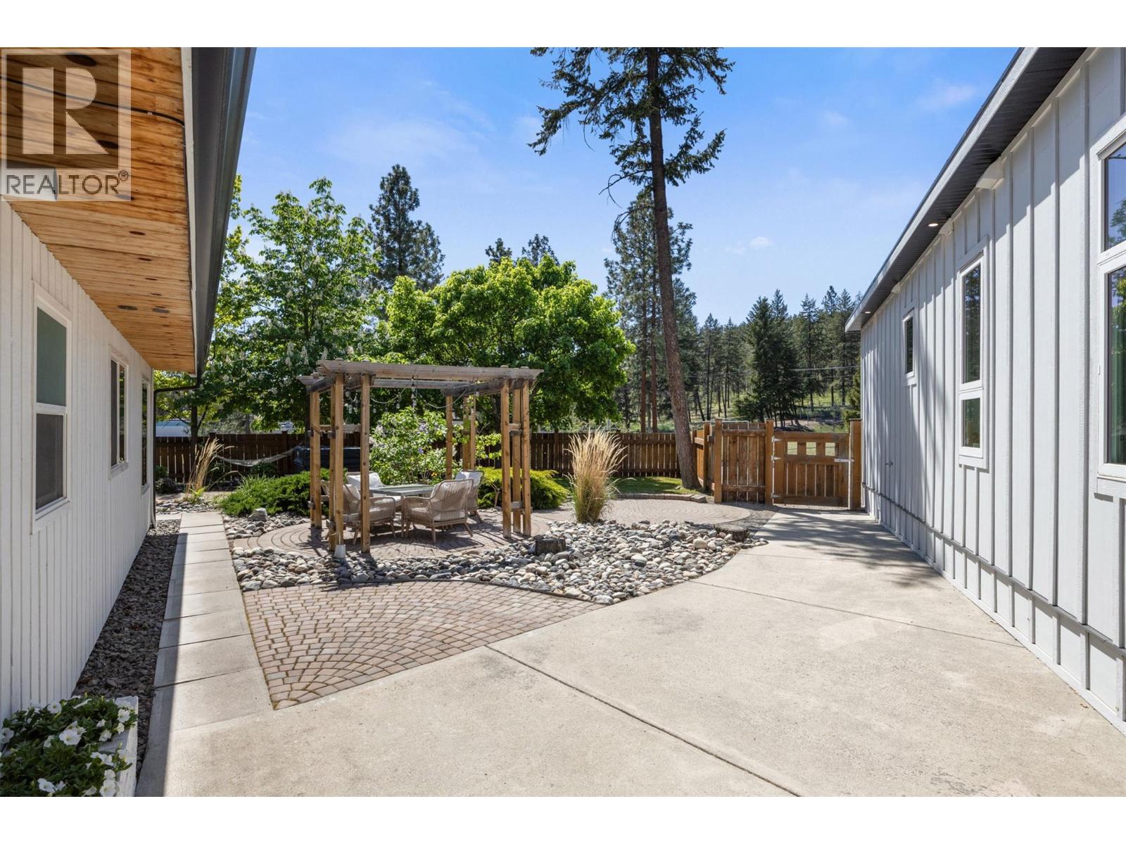 Units #1 & 2 1018 West Kelowna Road
