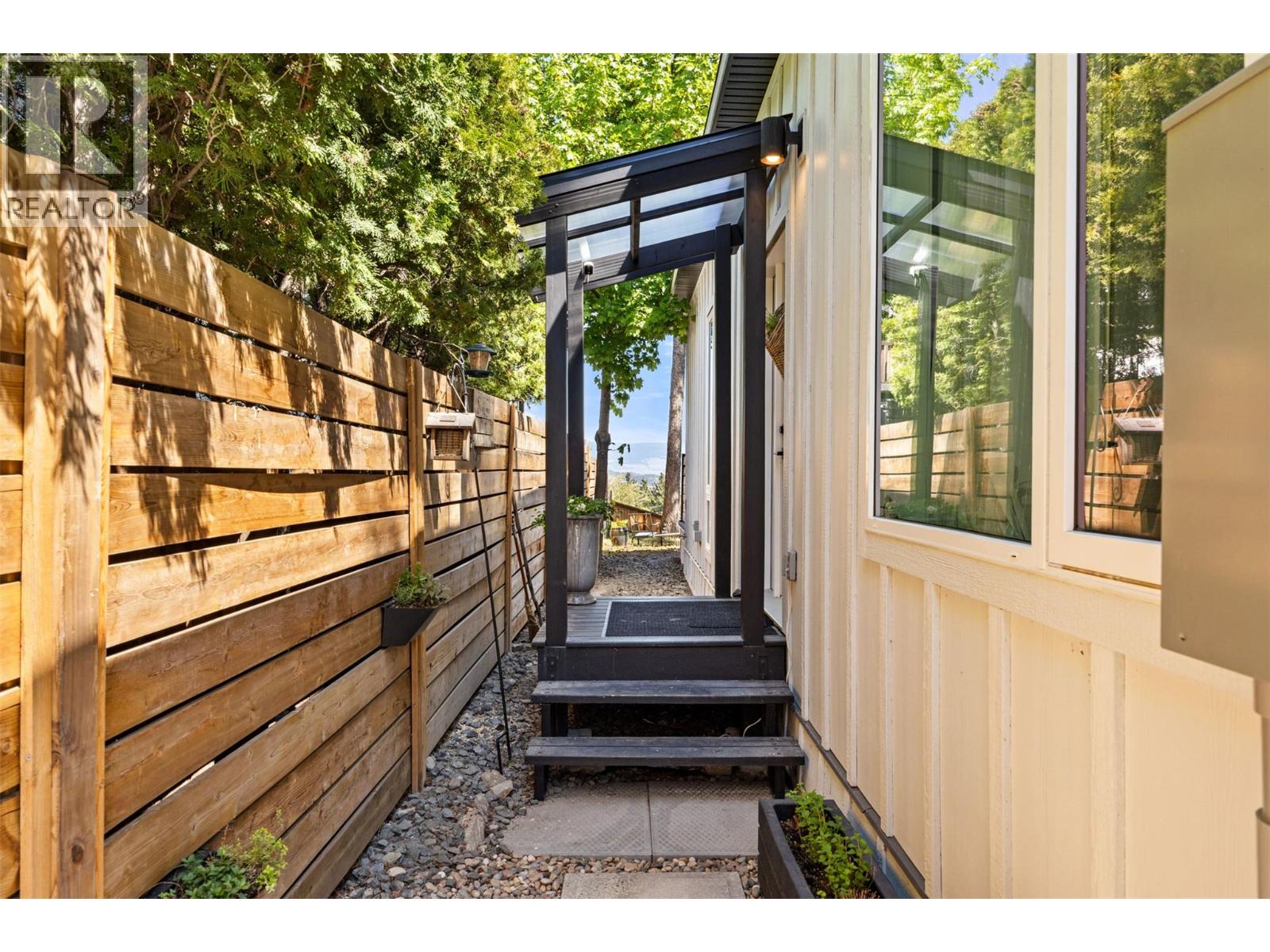 Units #1 & 2 1018 West Kelowna Road