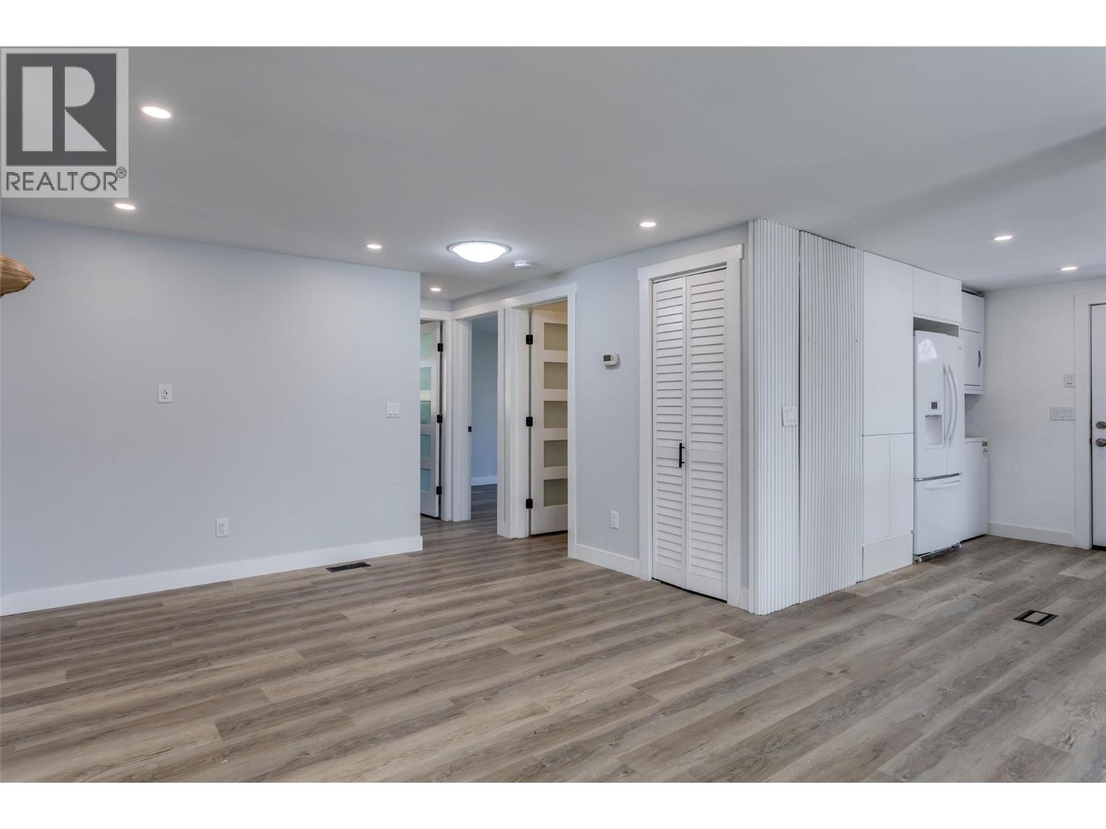 2095 Boucherie Road Unit# 25