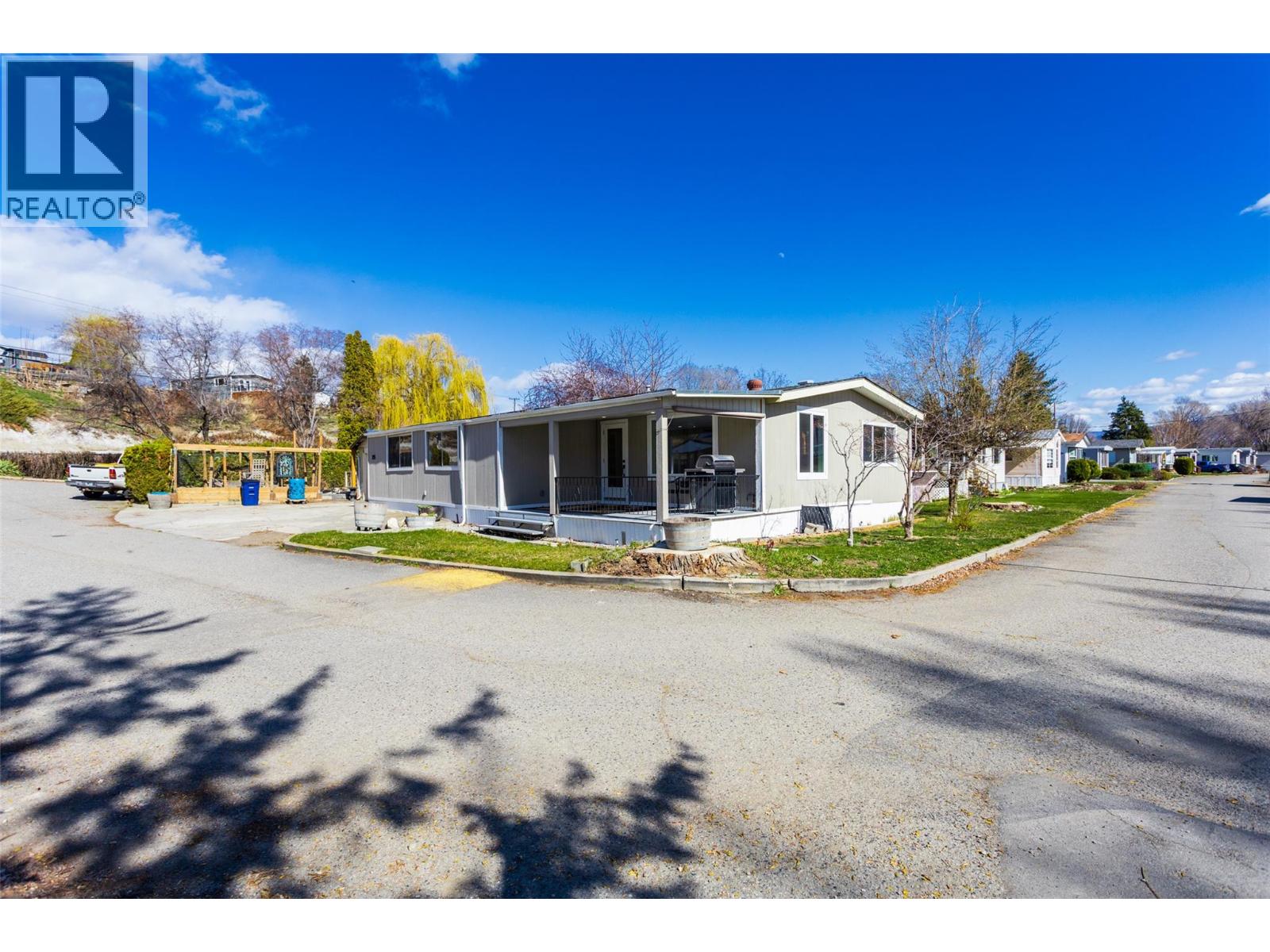 2095 Boucherie Road Unit# 25
