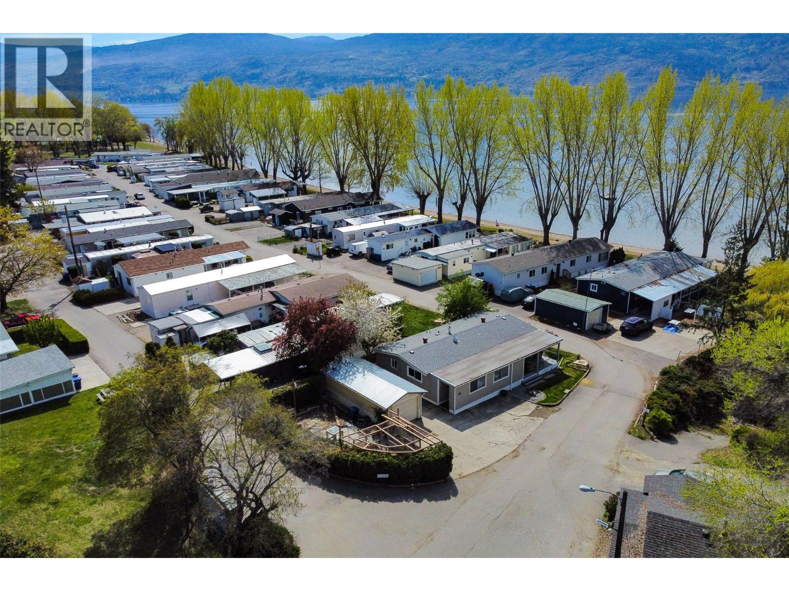 2095 Boucherie Road Unit# 25