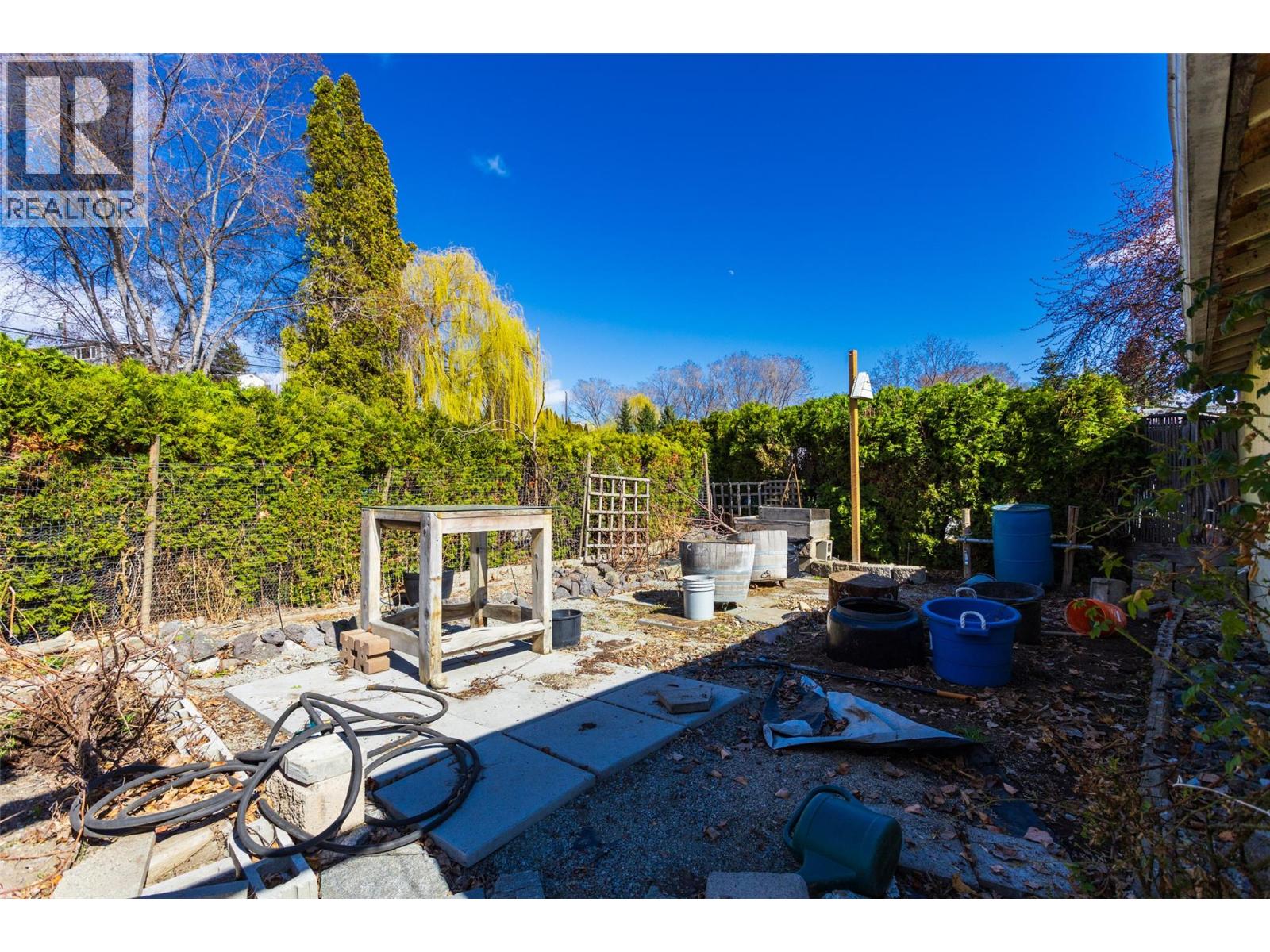 2095 Boucherie Road Unit# 25