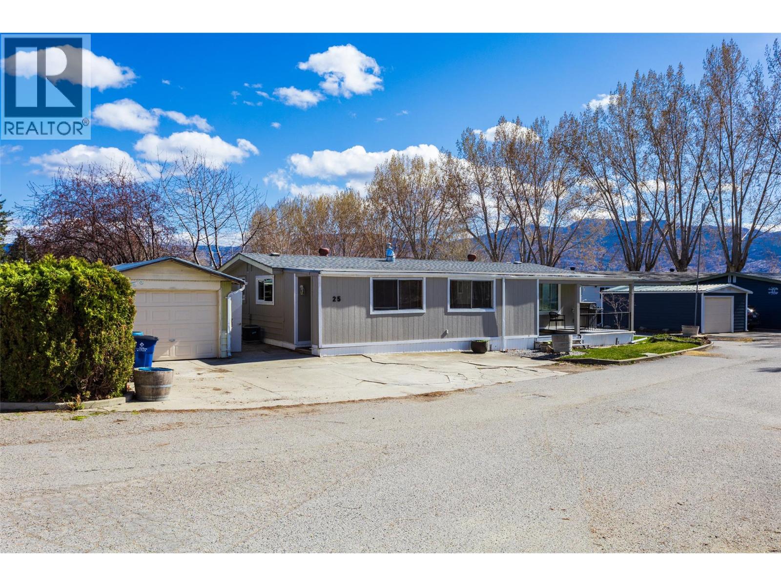 2095 Boucherie Road Unit# 25